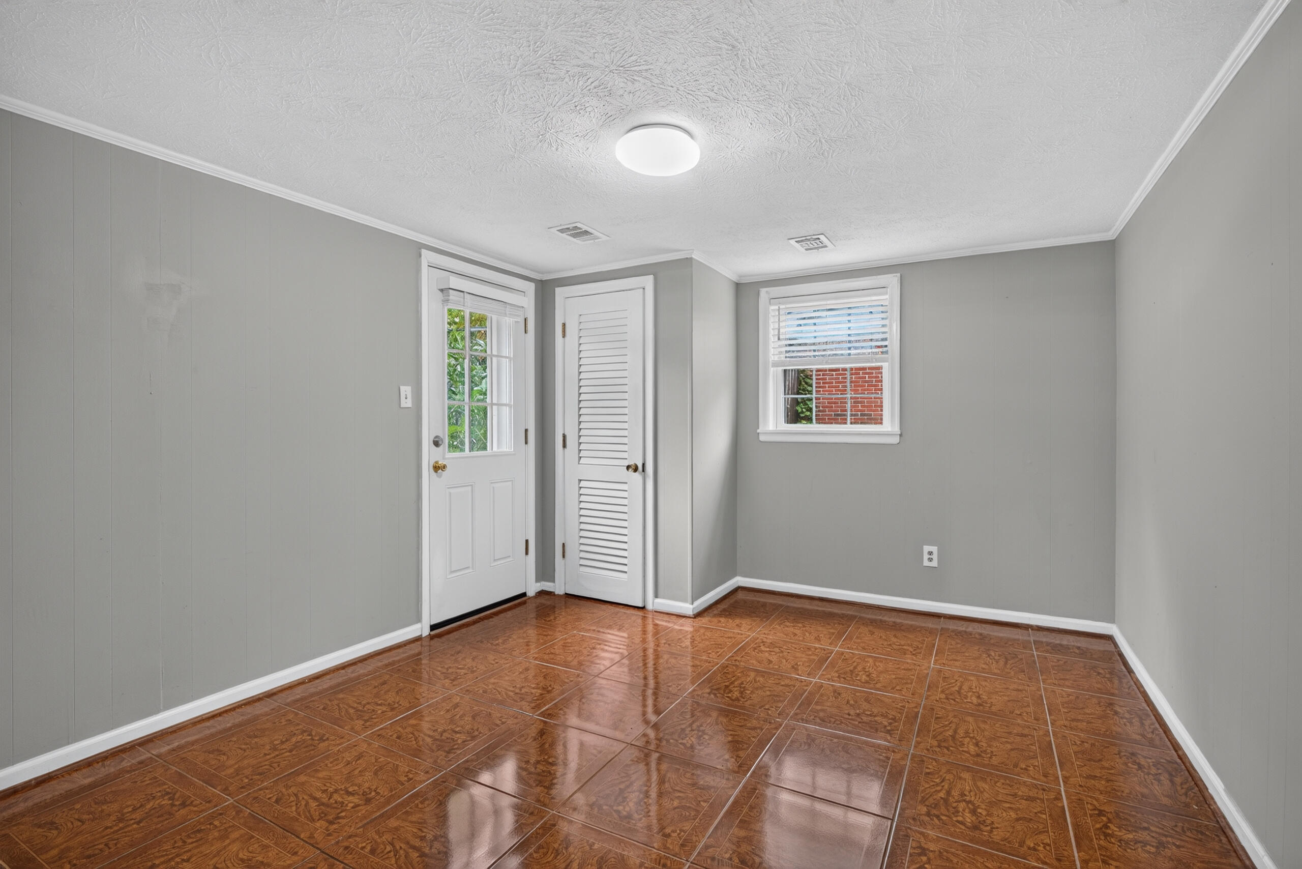 2011 Abelia Lane Property Photo 23
