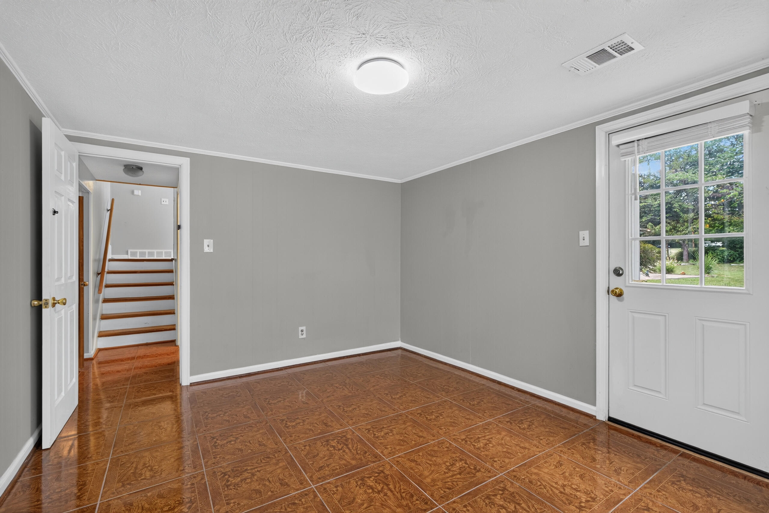 2011 Abelia Lane Property Photo 24