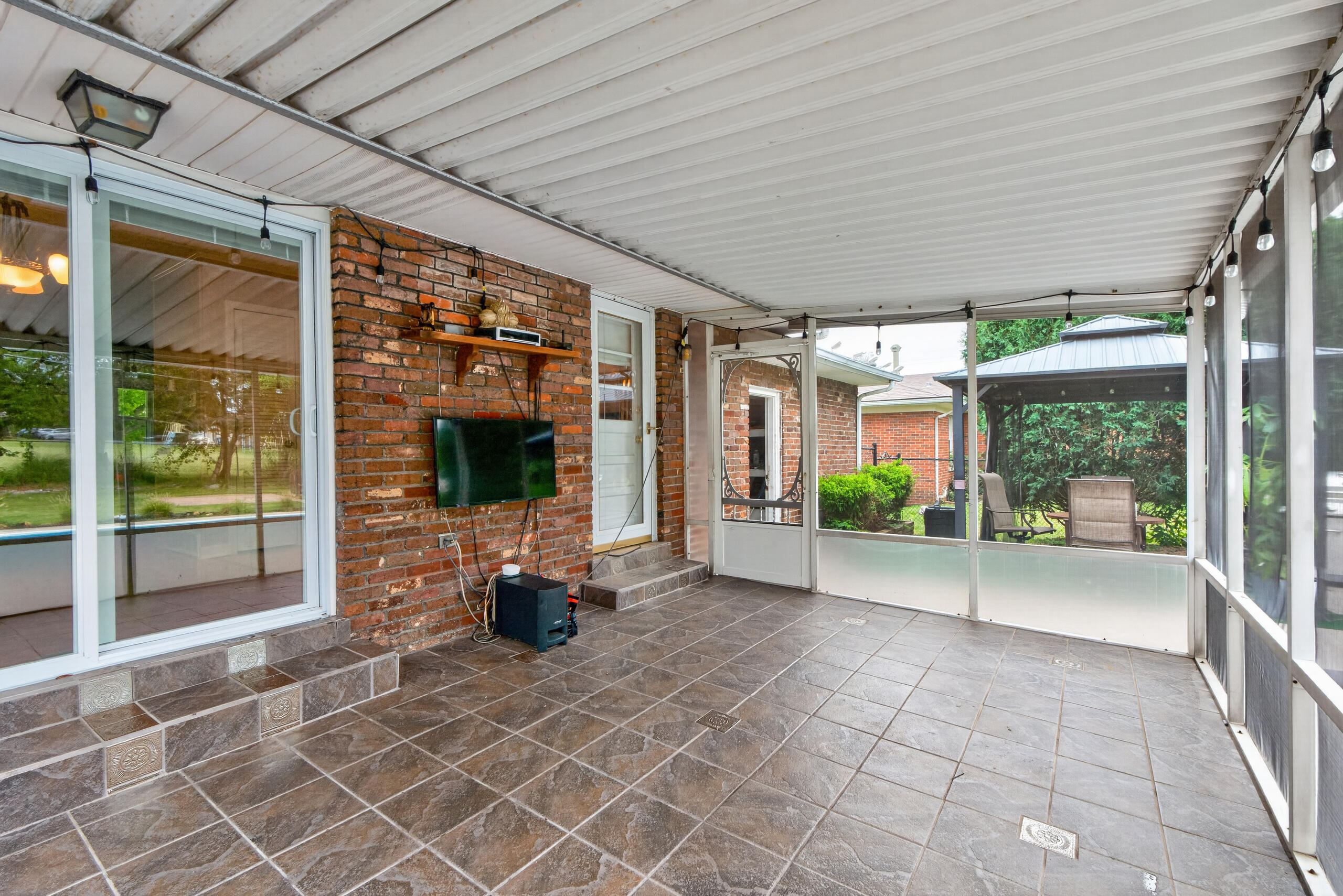2011 Abelia Lane Property Photo 28