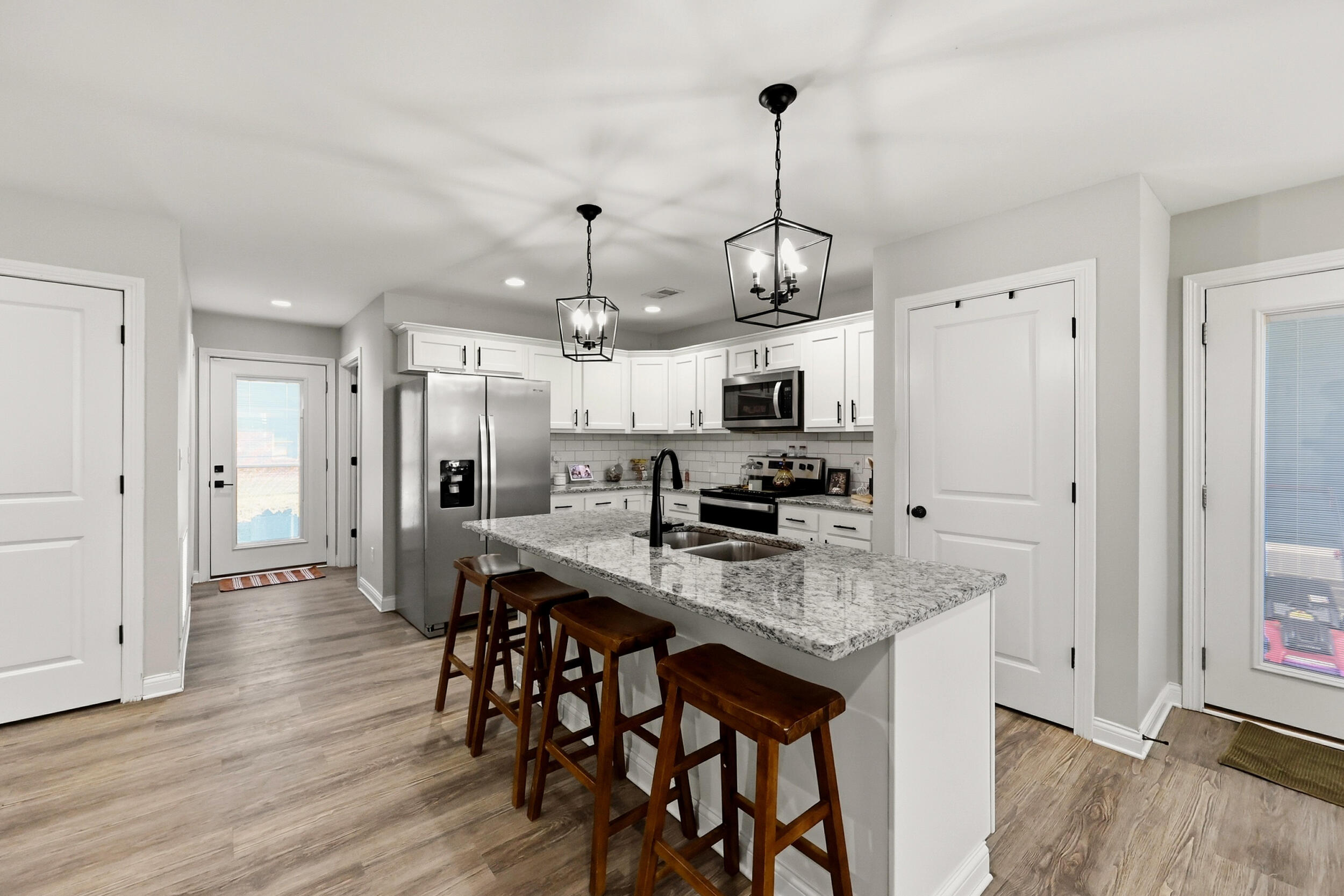 1021 Judah Bear Boulevard Property Photo 8