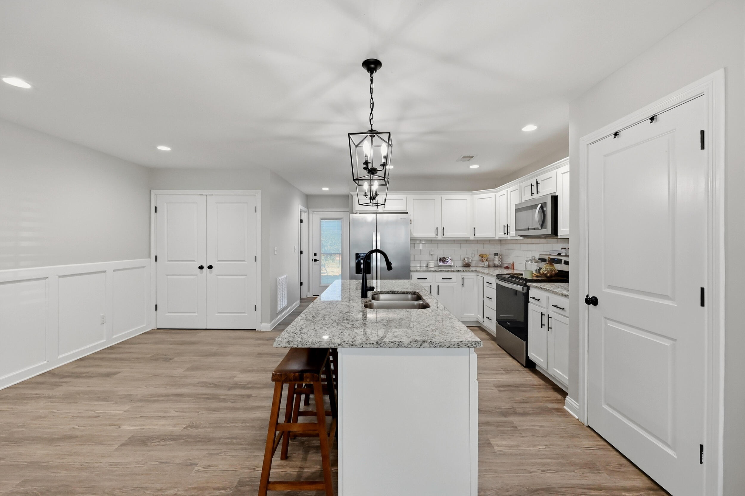 1021 Judah Bear Boulevard Property Photo 10