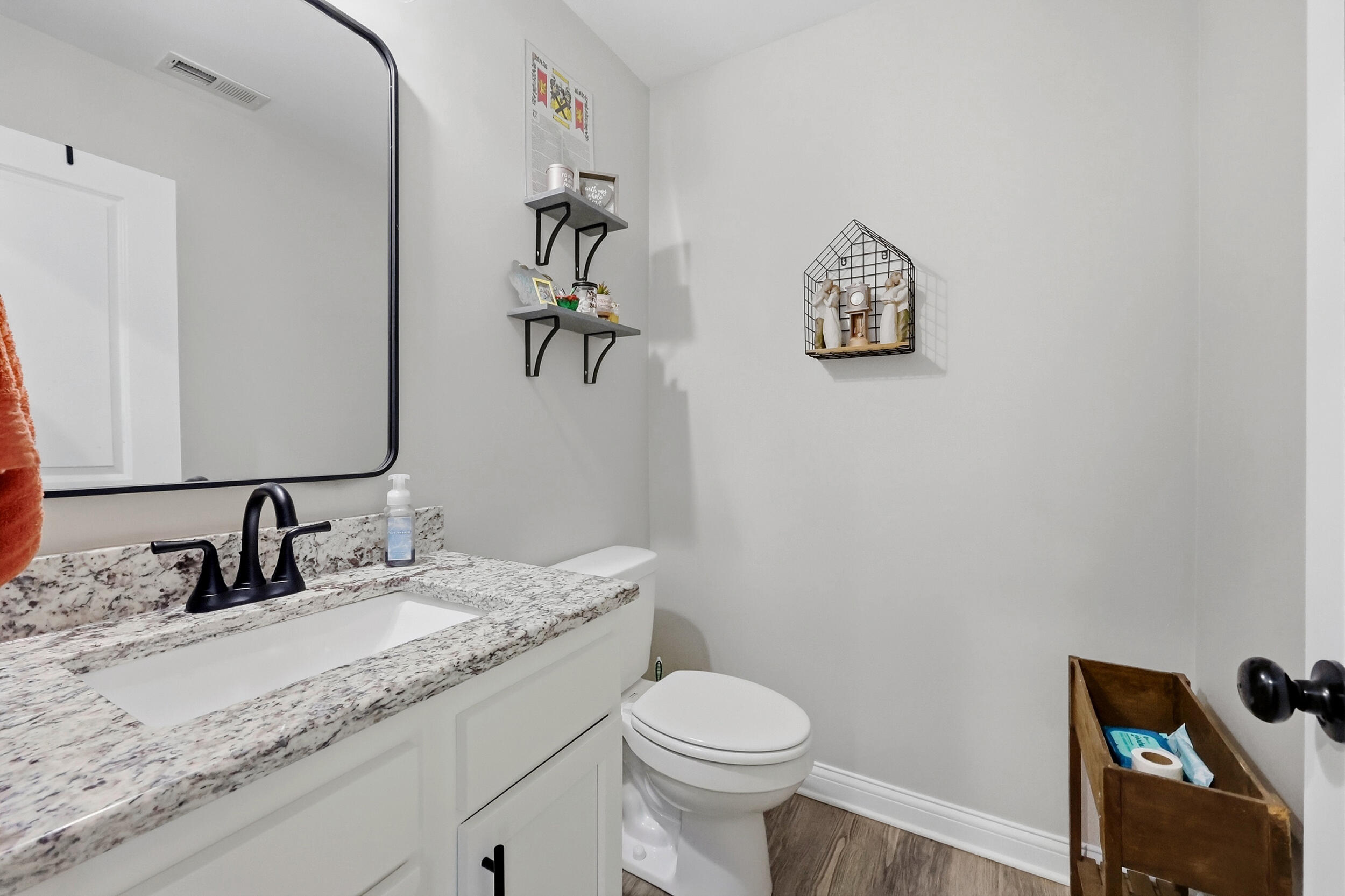 1021 Judah Bear Boulevard Property Photo 17