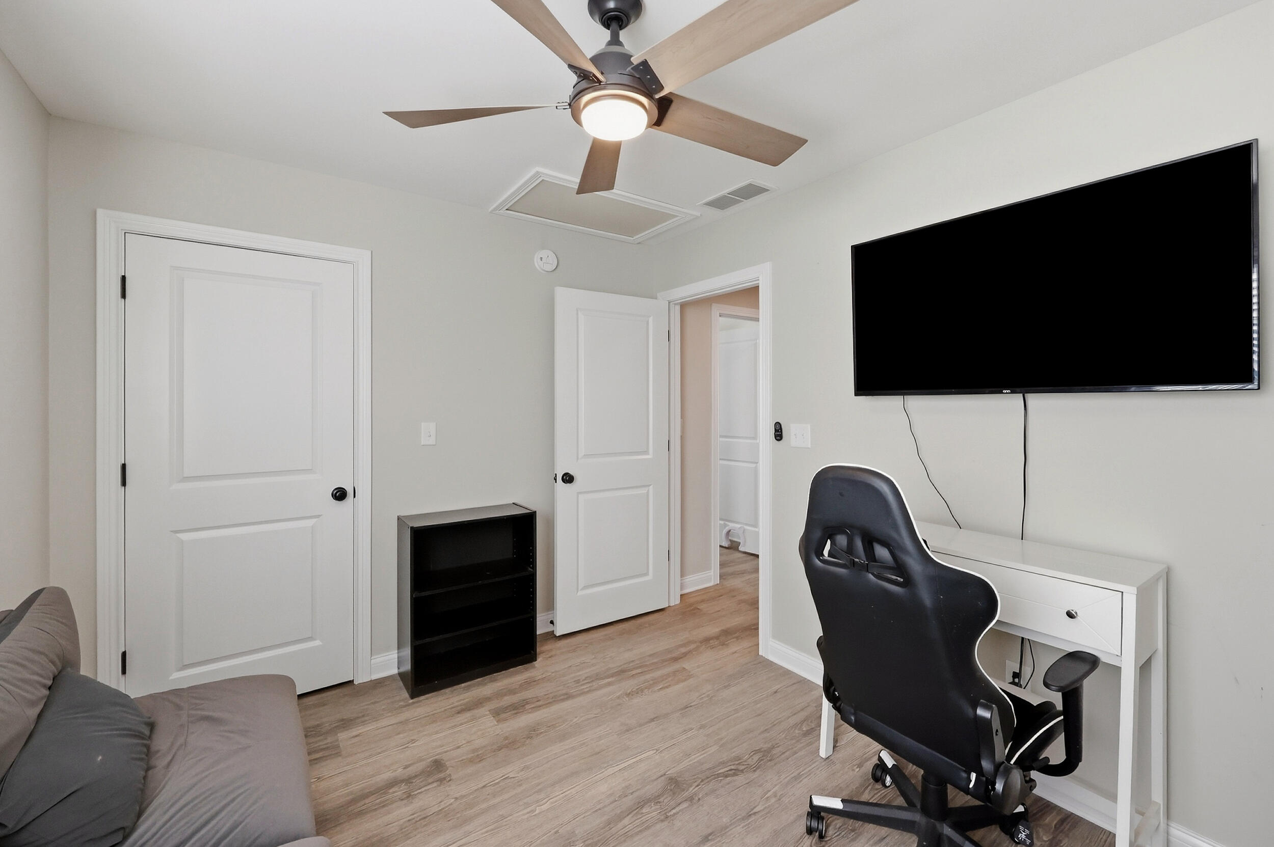 1021 Judah Bear Boulevard Property Photo 22