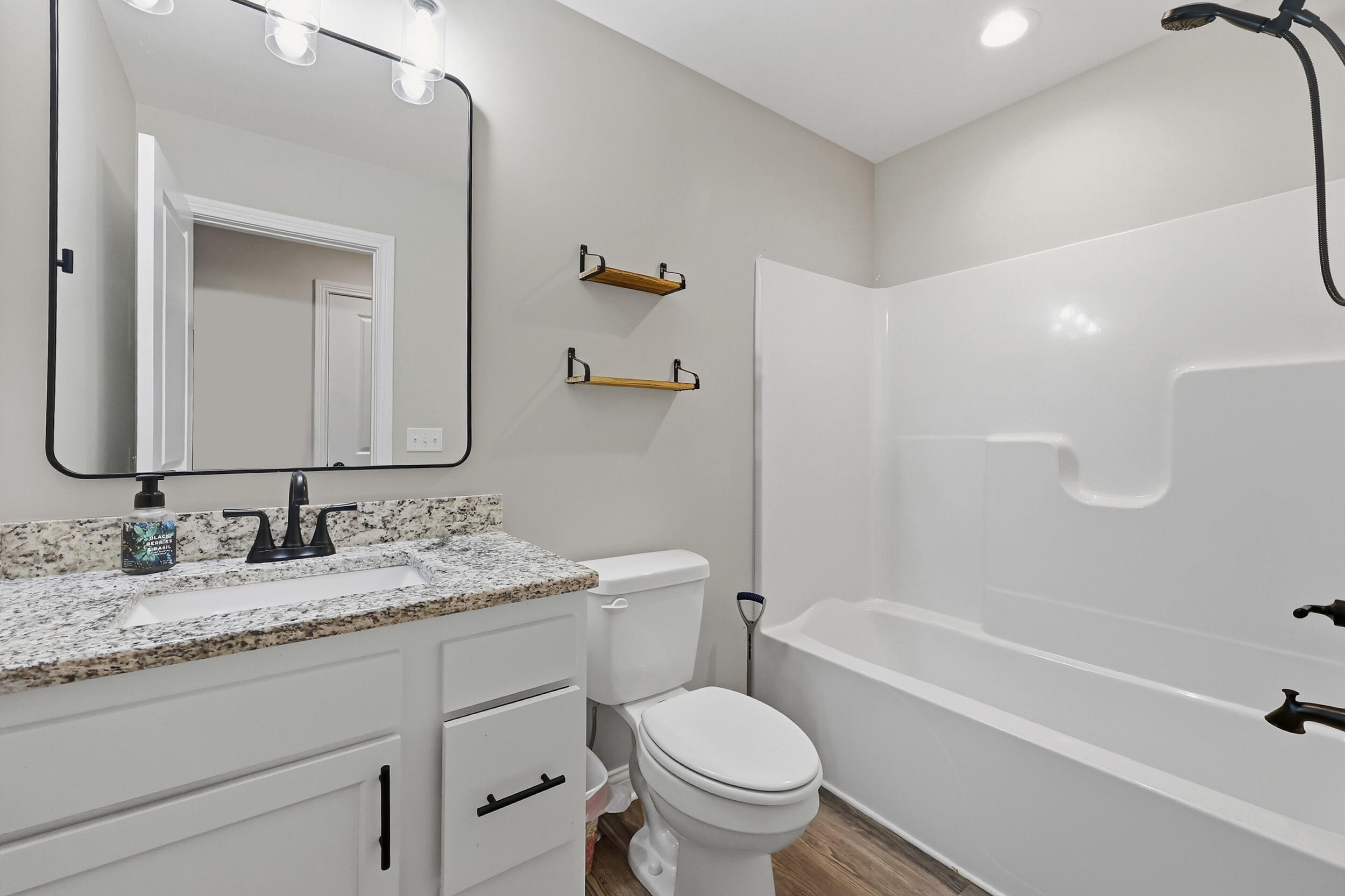 1021 Judah Bear Boulevard Property Photo 23