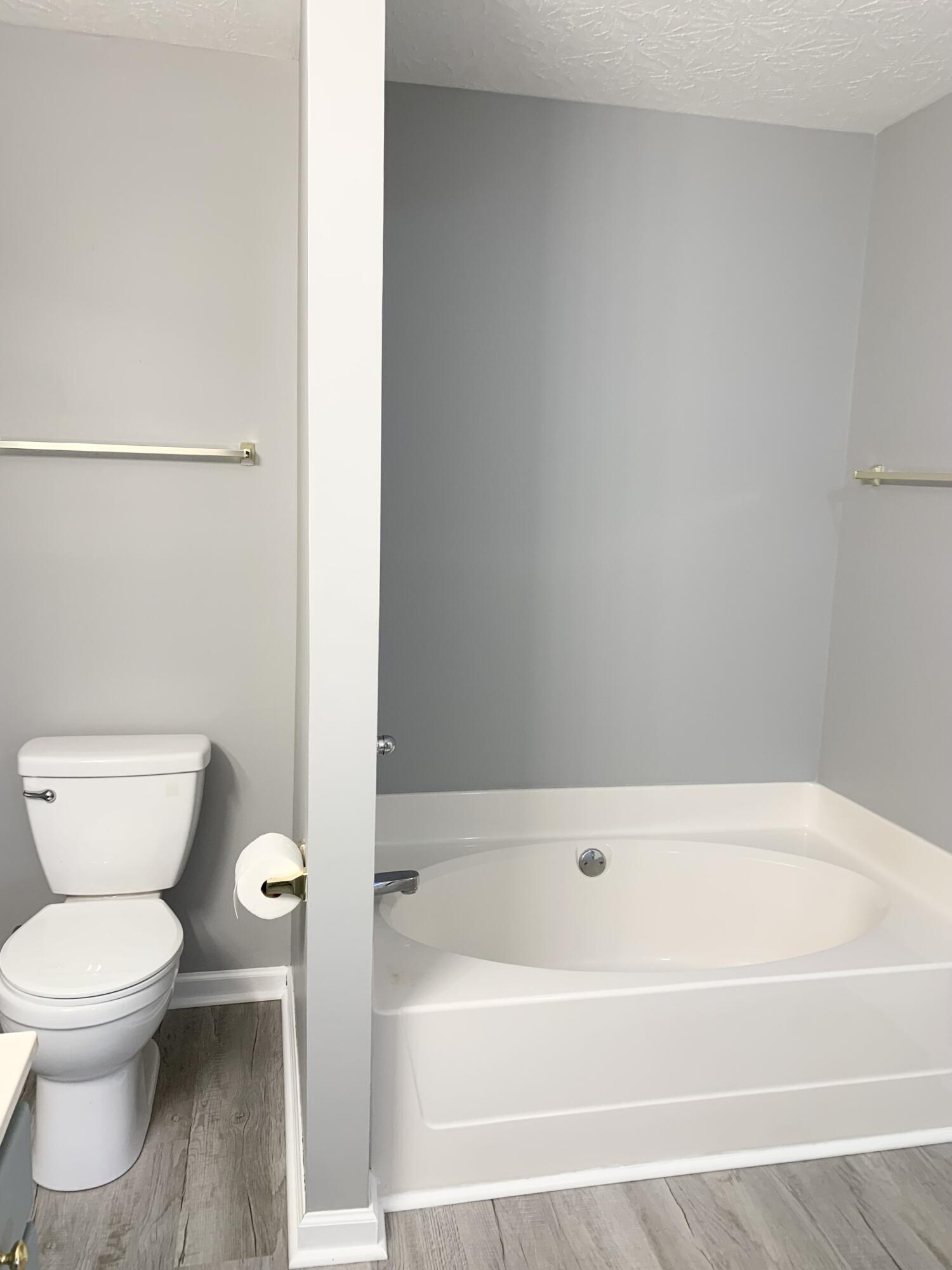 464 Wellington Gardens Drive Property Photo 25