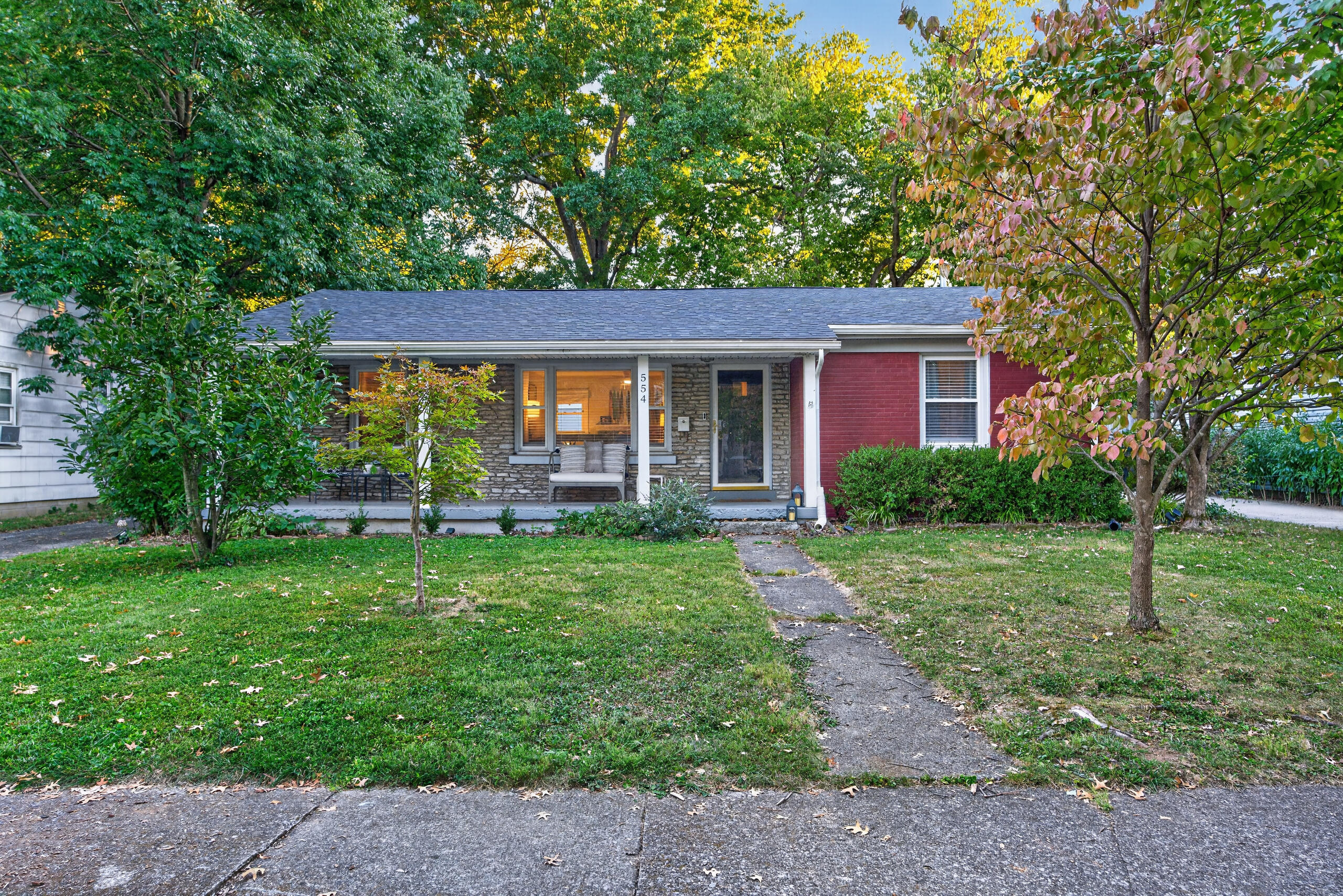554 Sheridan Drive Property Photo 1