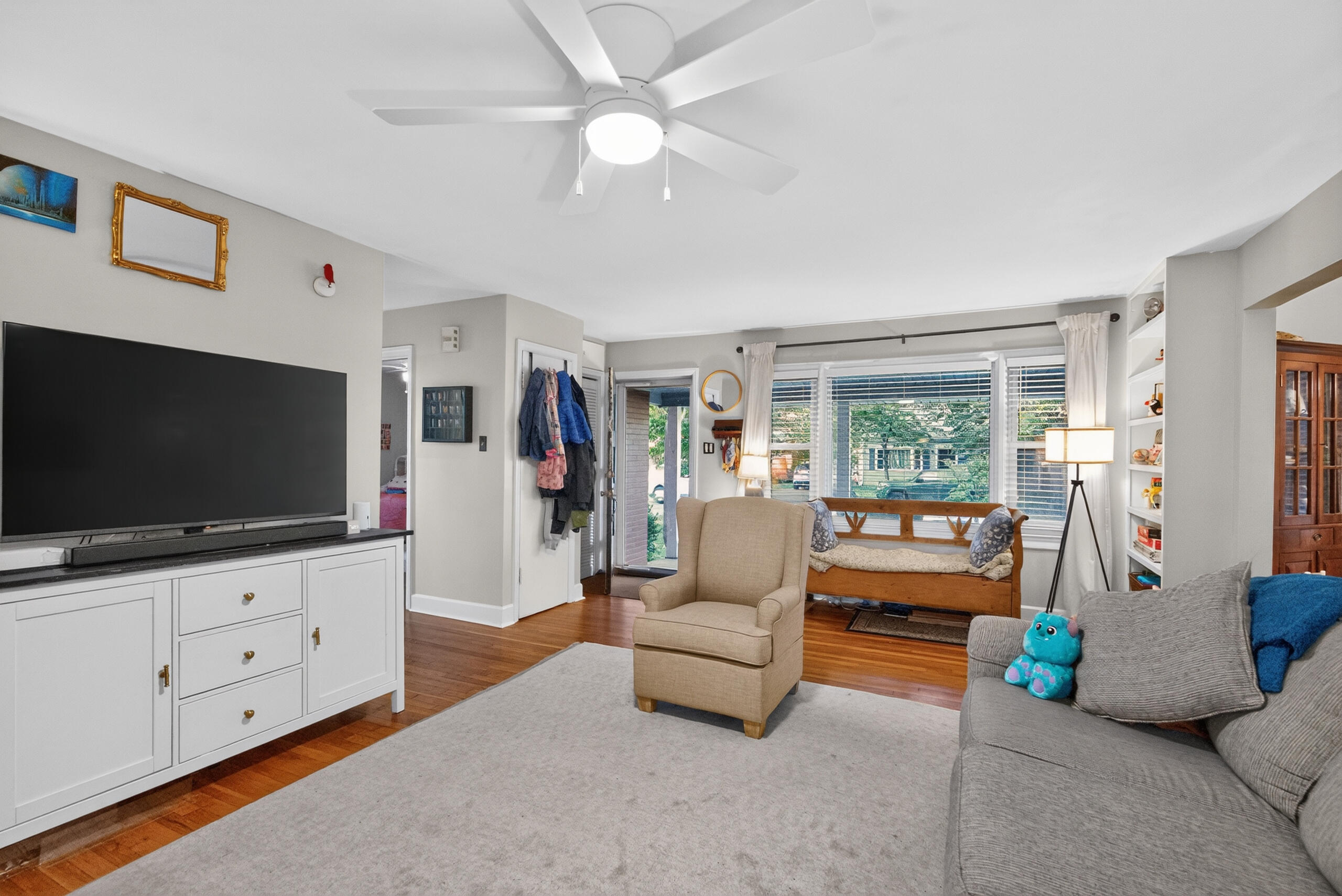 554 Sheridan Drive Property Photo 8
