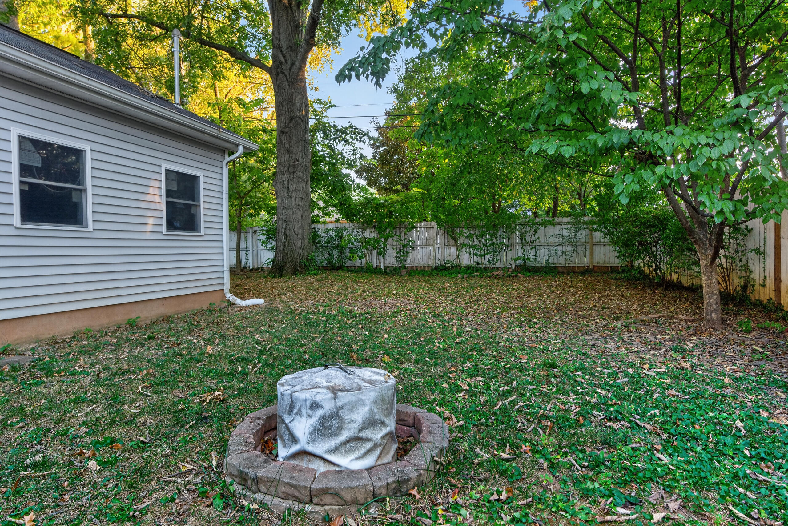 554 Sheridan Drive Property Photo 24