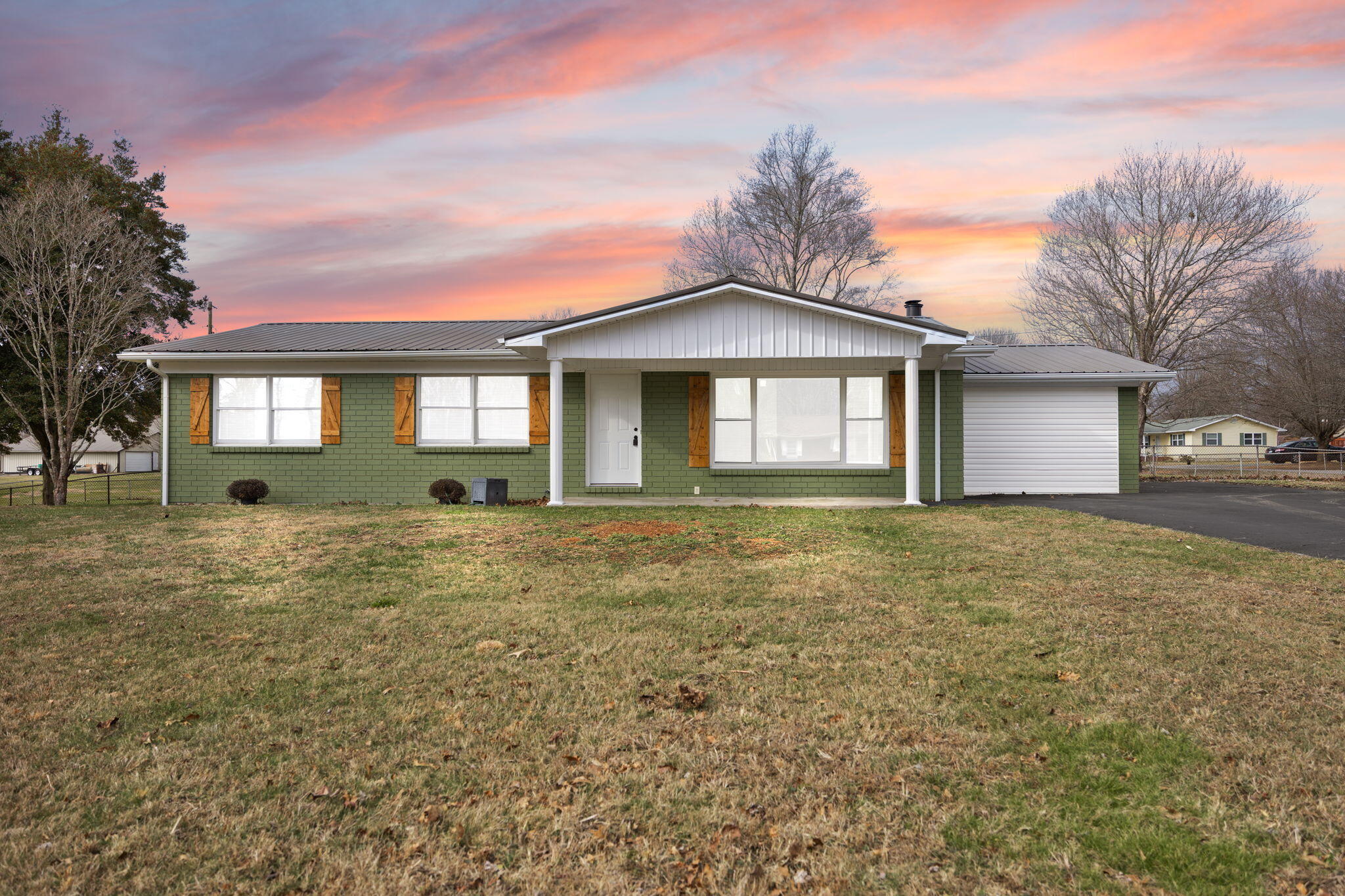 157 Shawnee Avenue Property Photo 2
