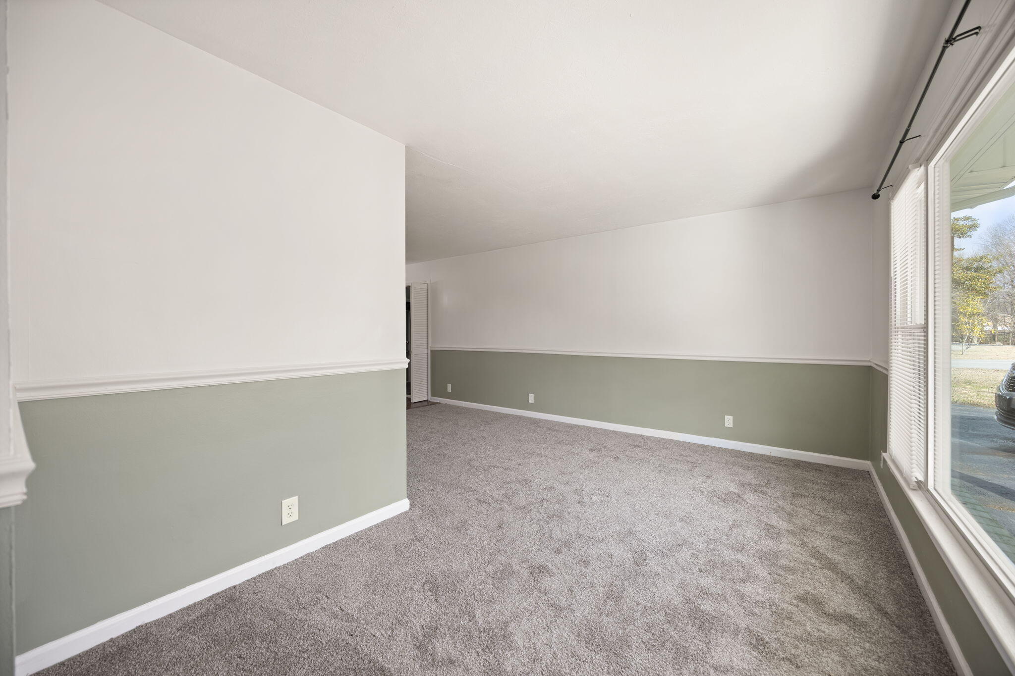 157 Shawnee Avenue Property Photo 6