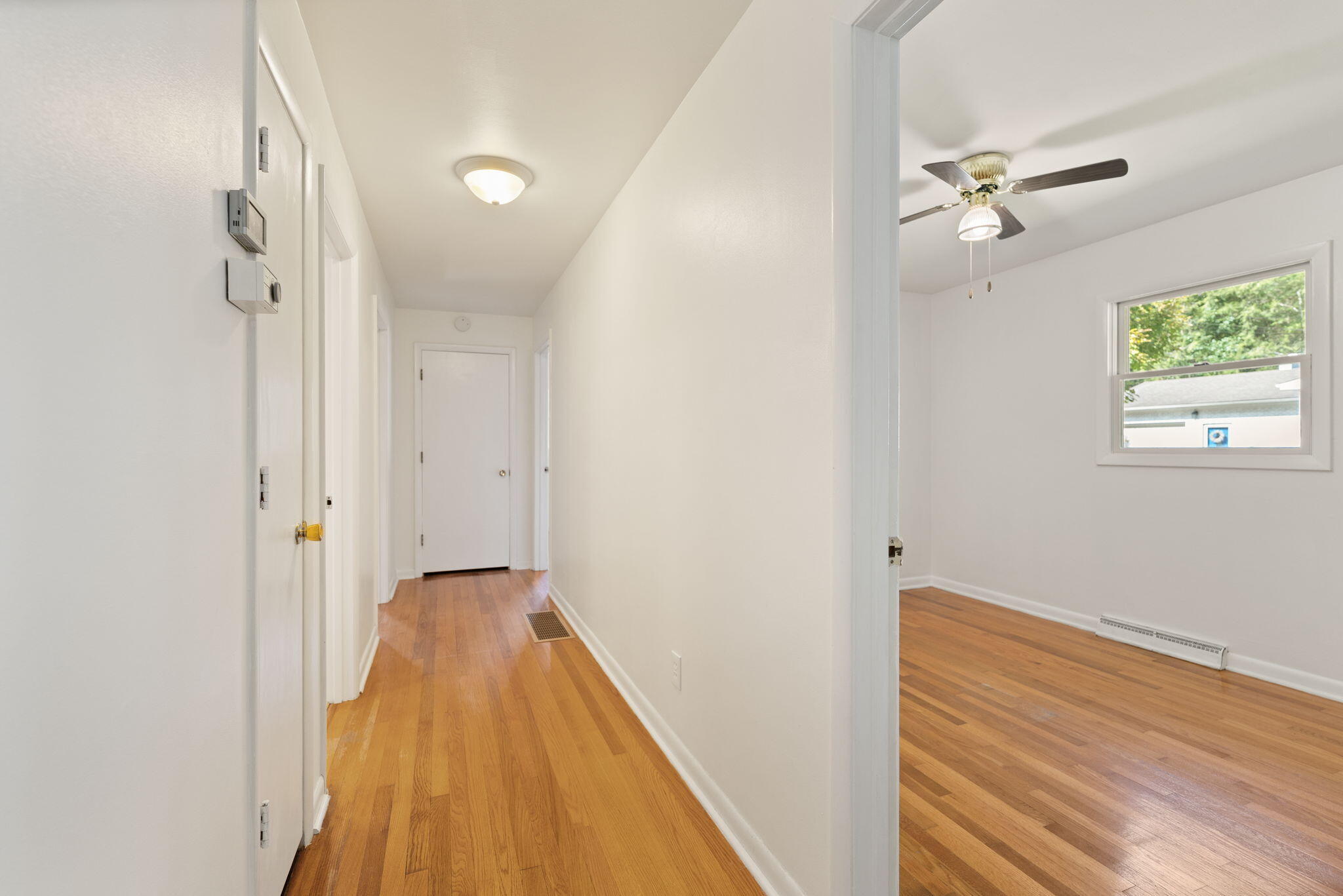 442 Trimble Road Property Photo 9