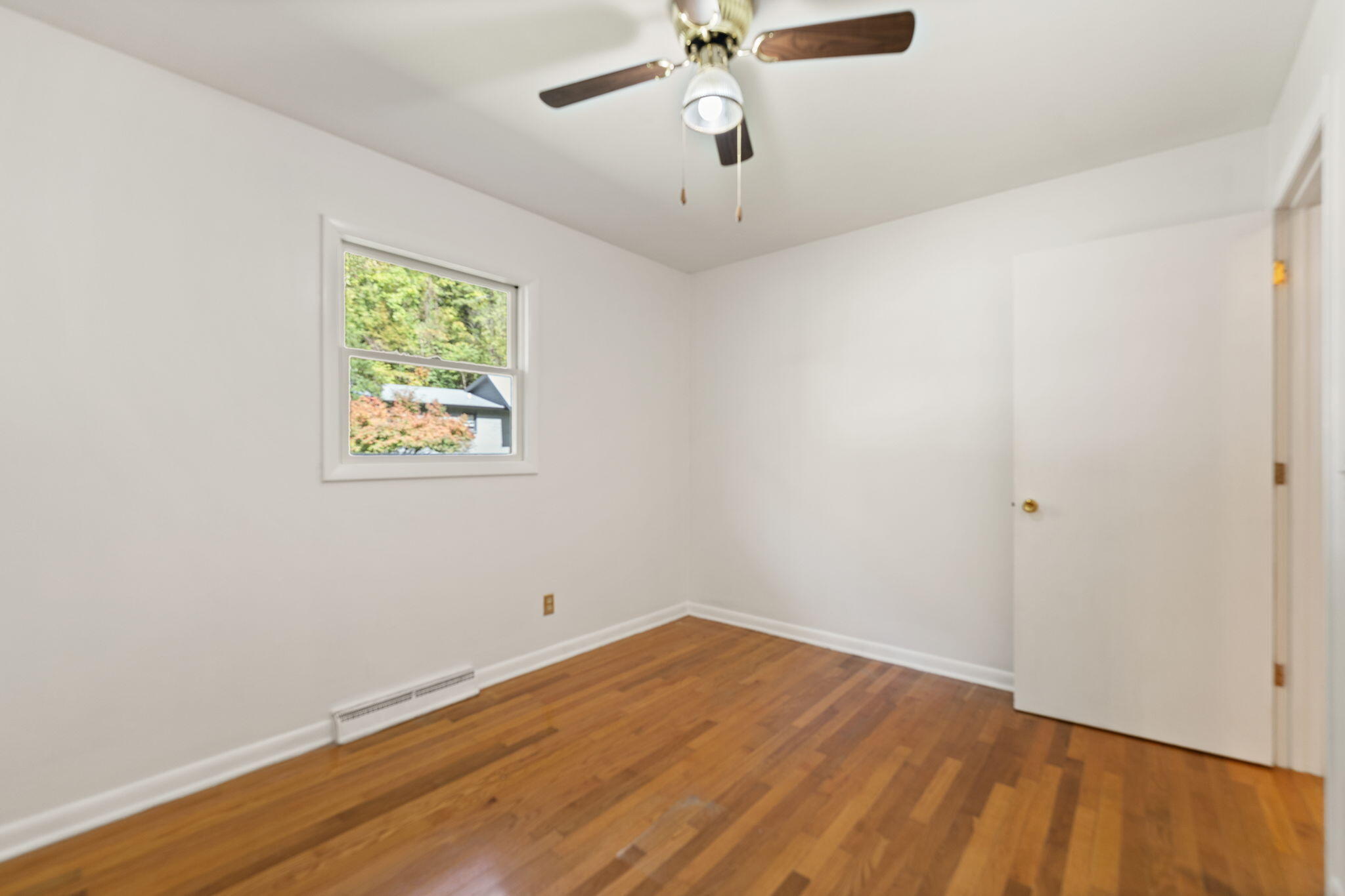 442 Trimble Road Property Photo 19