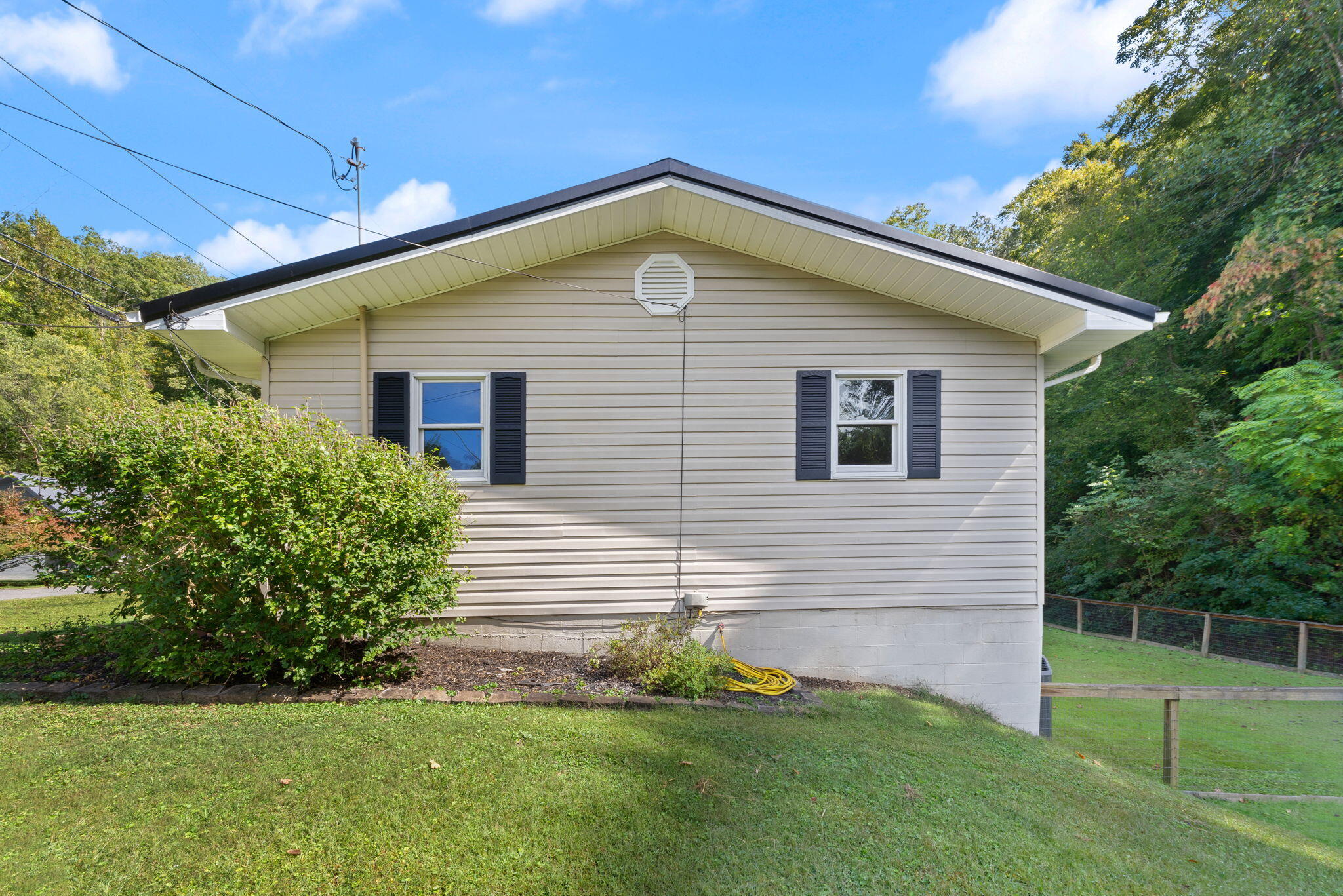 442 Trimble Road Property Photo 46