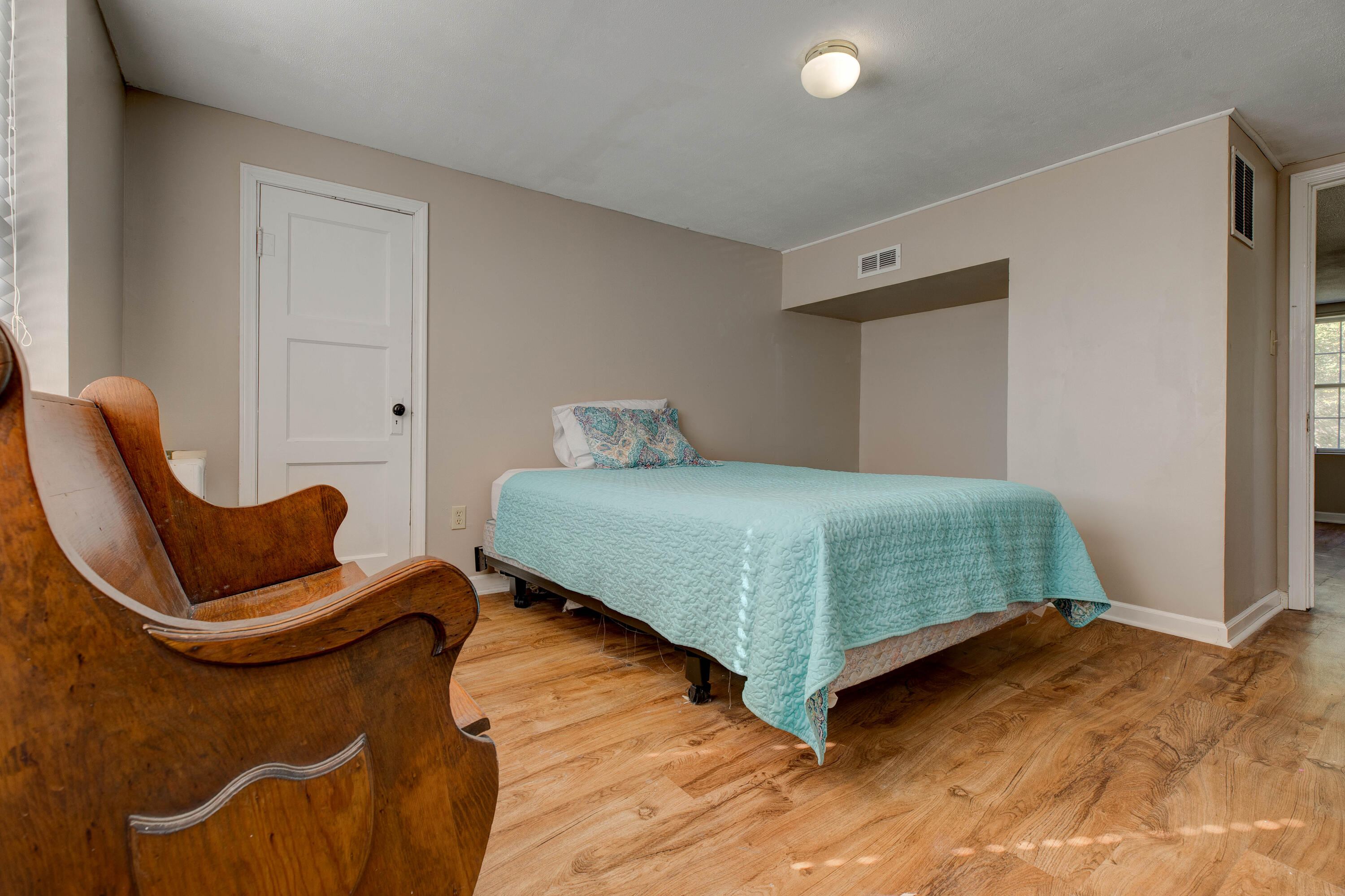 5127 White Oak Road Property Photo 25