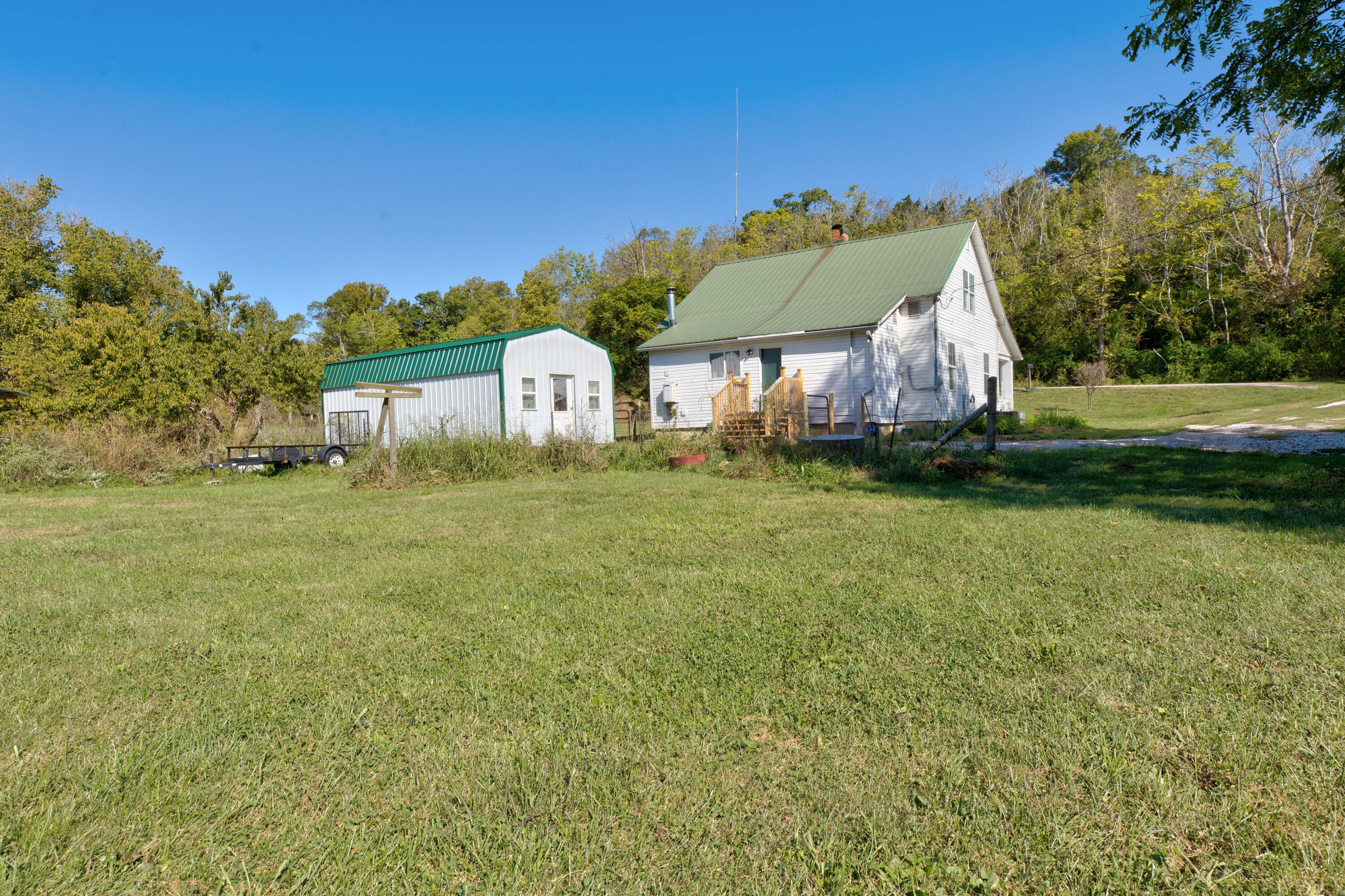 5127 White Oak Road Property Photo 27