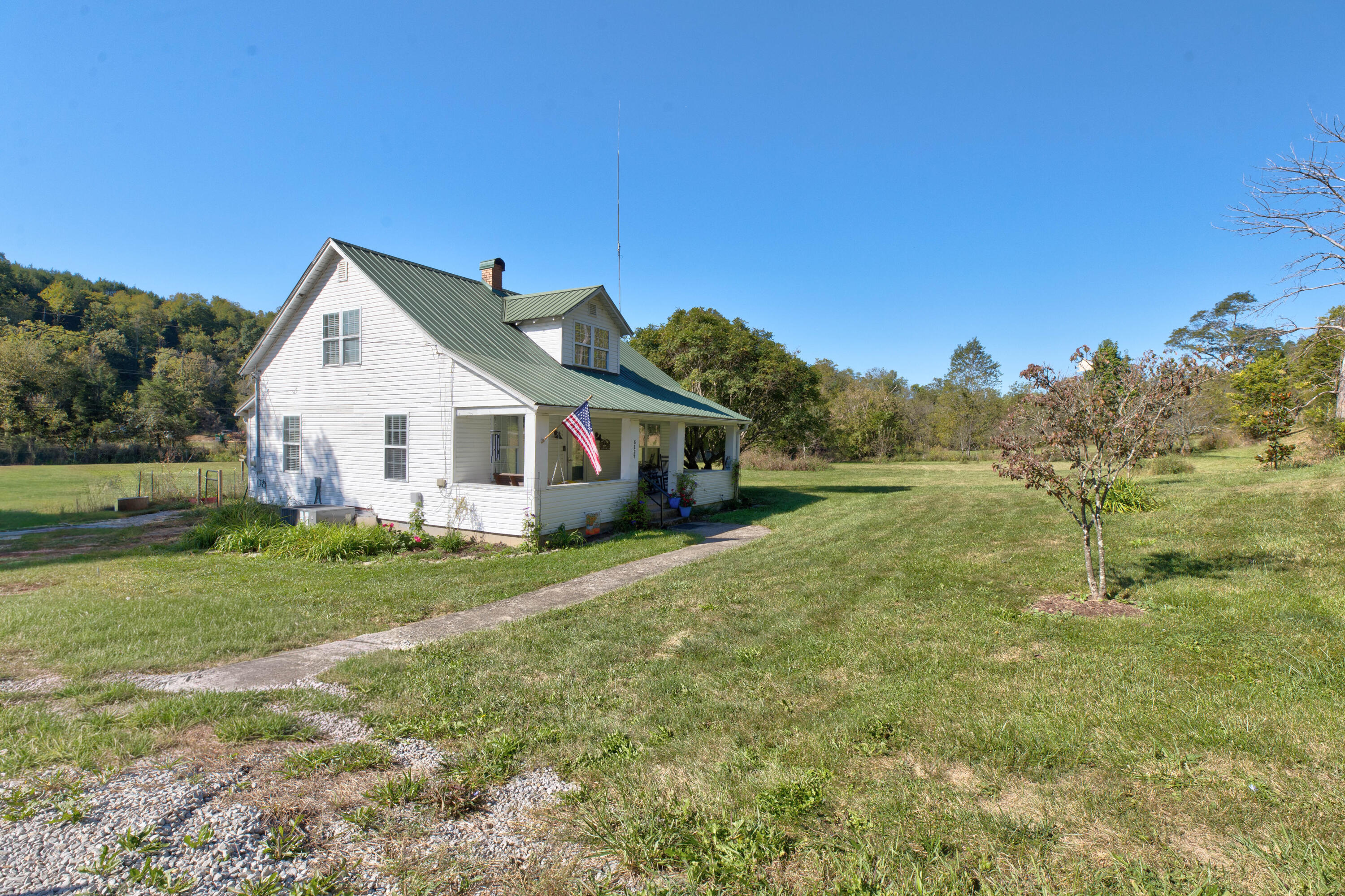 5127 White Oak Road Property Photo 62