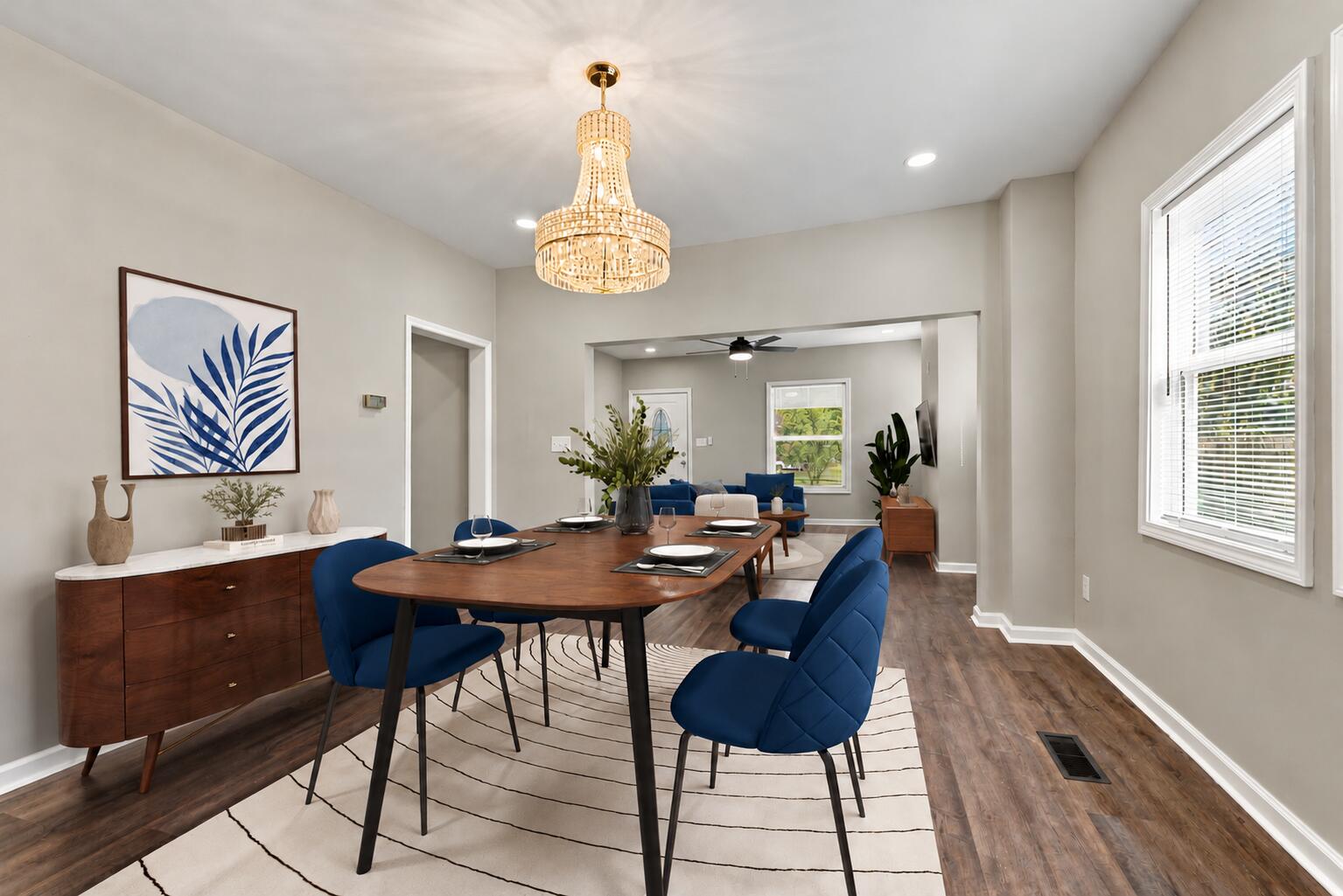 118 Paris Avenue Property Photo 13