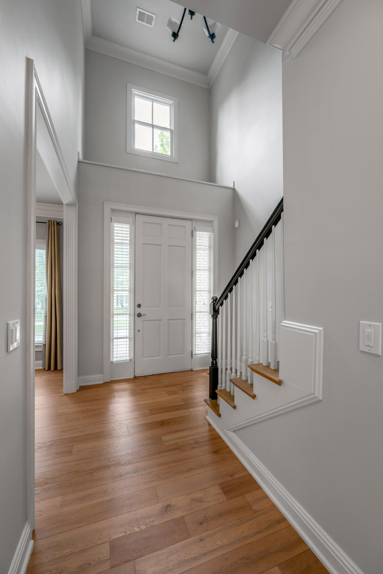 1885 Goodpaster Way Property Photo 3