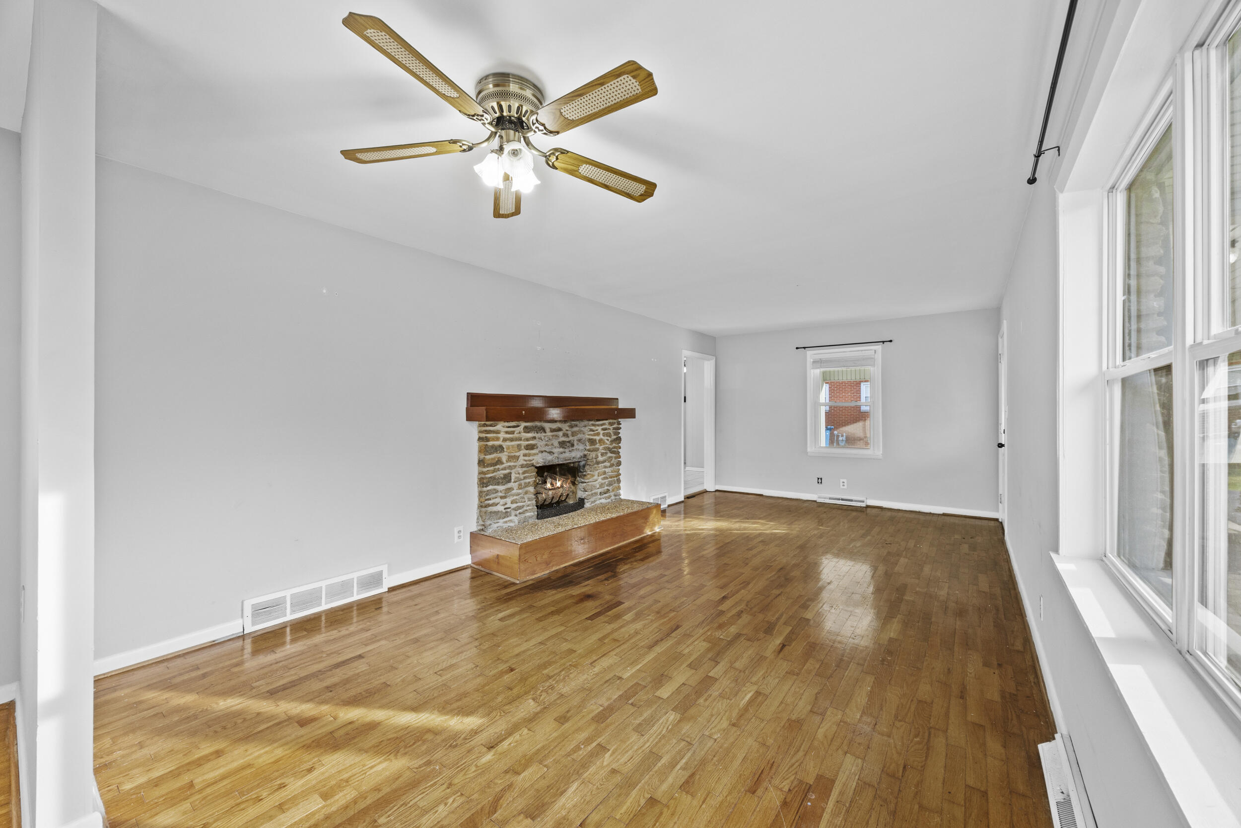 104 Evergreen Drive Property Photo 9