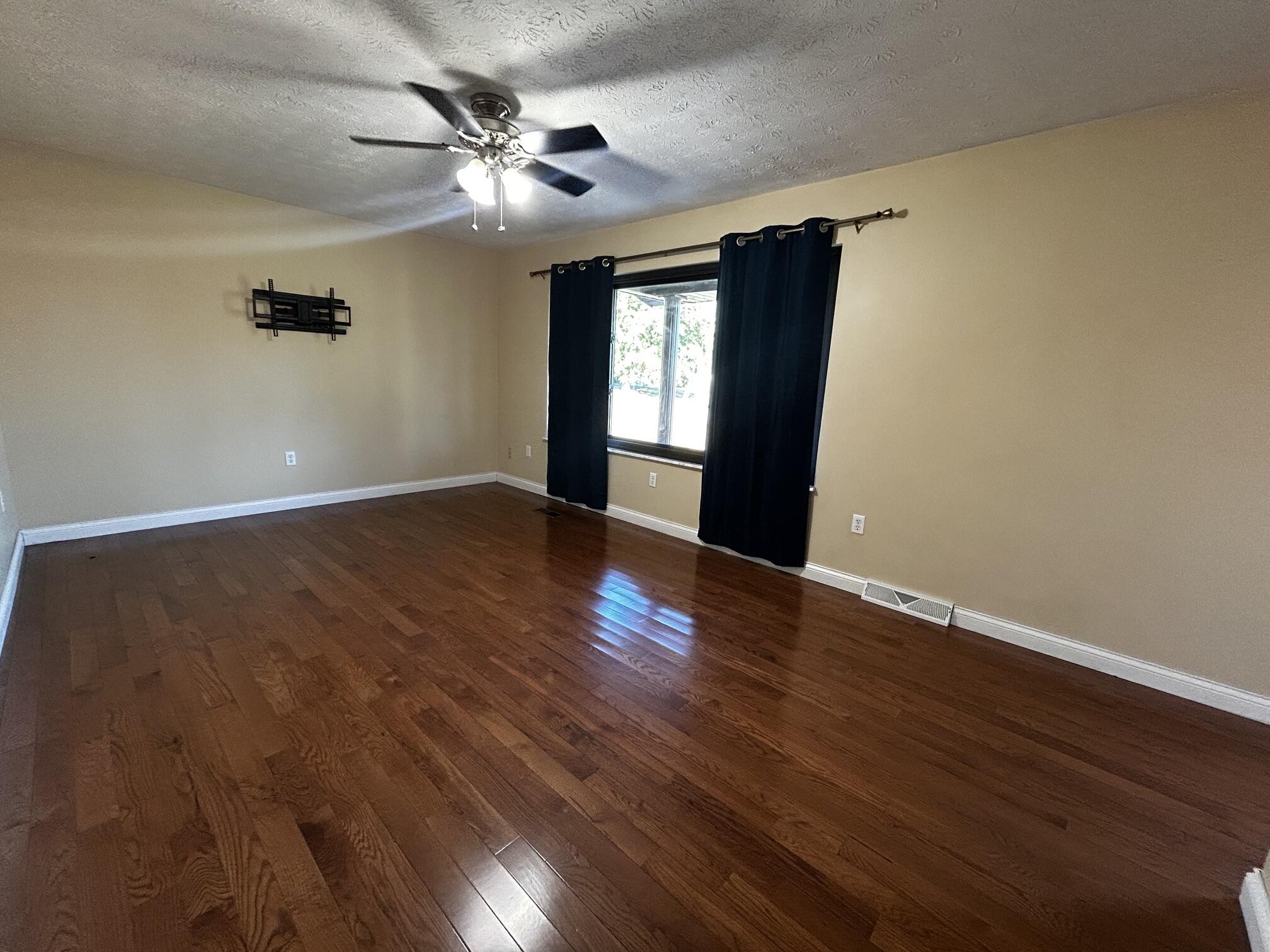 411 Boat Dock Road Property Photo 3