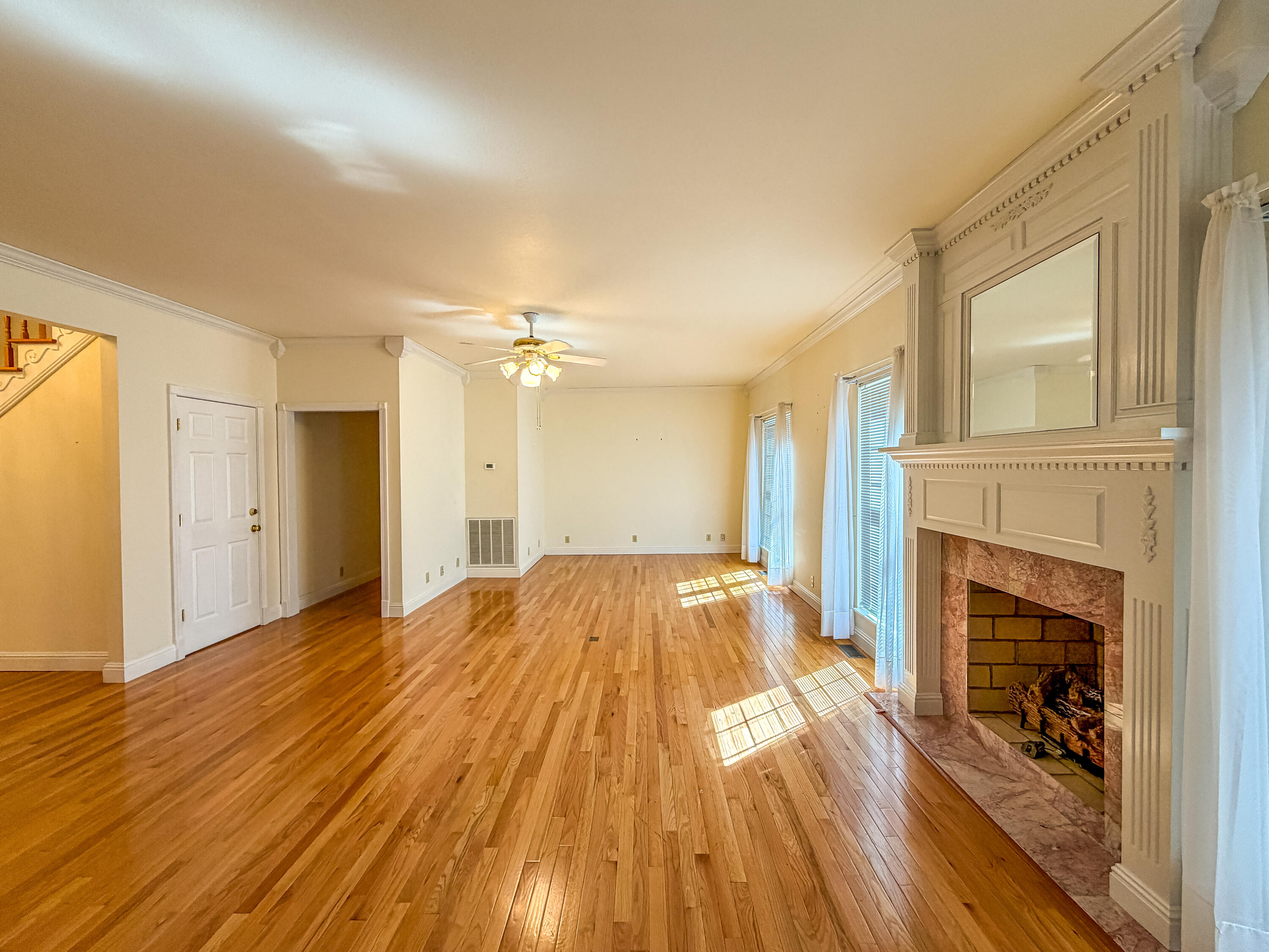 3095 Hill Springs Drive Property Photo 14
