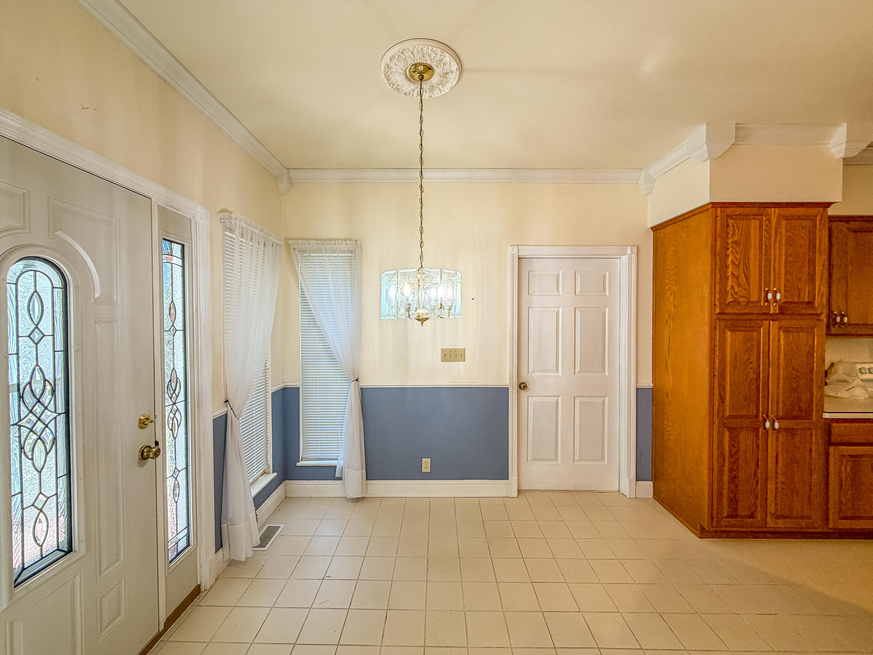 3095 Hill Springs Drive Property Photo 20