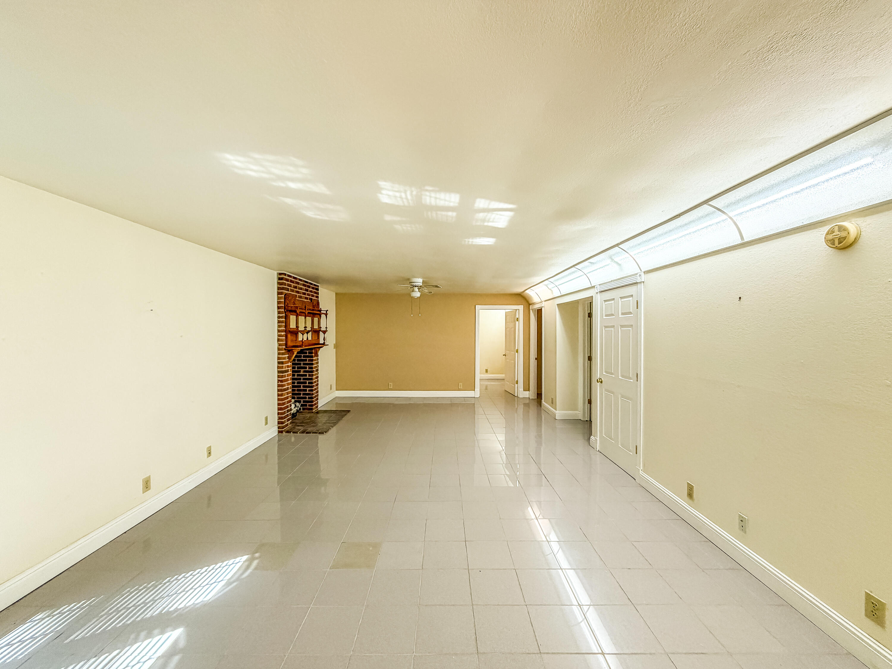 3095 Hill Springs Drive Property Photo 38
