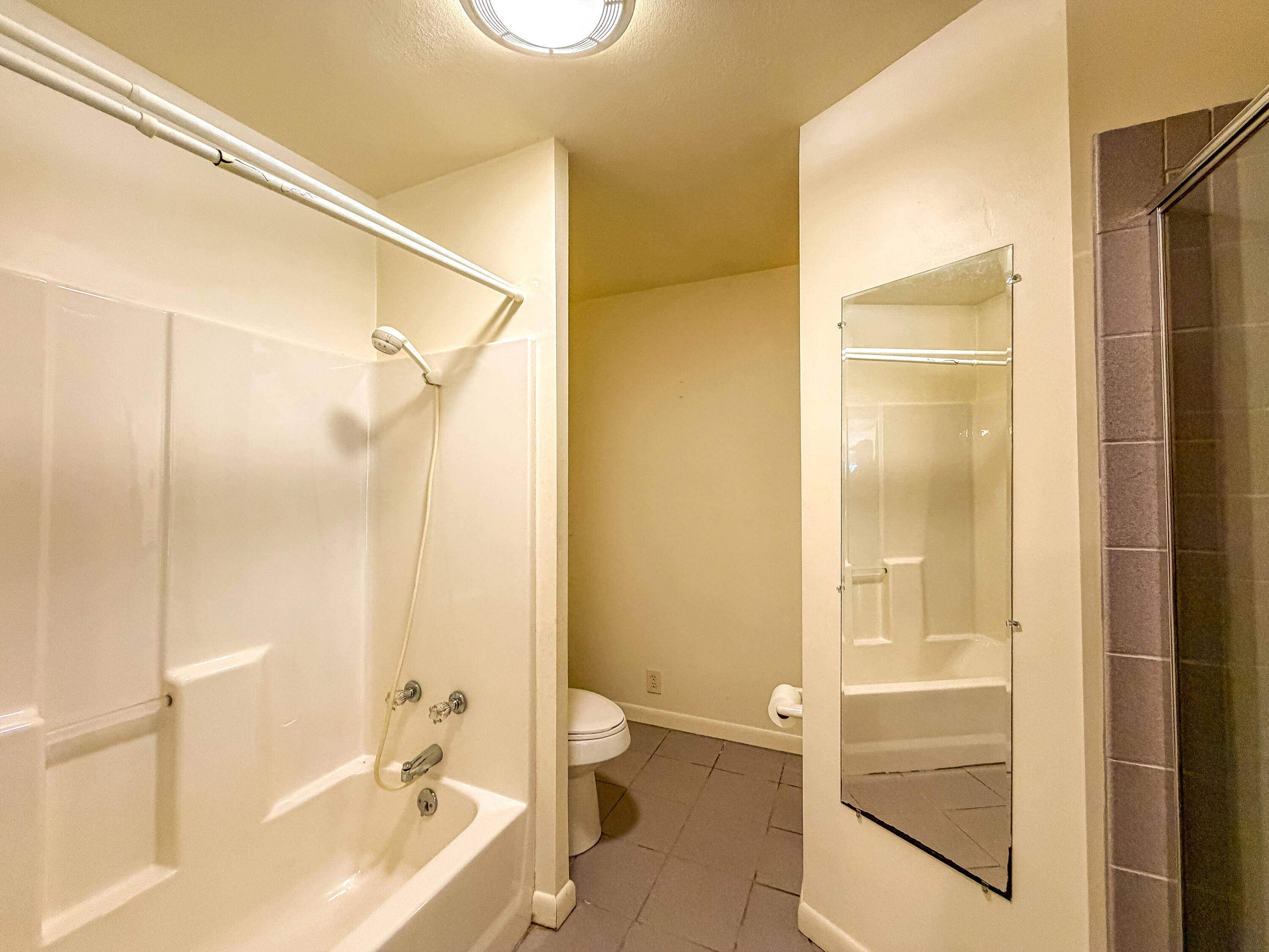 3095 Hill Springs Drive Property Photo 46
