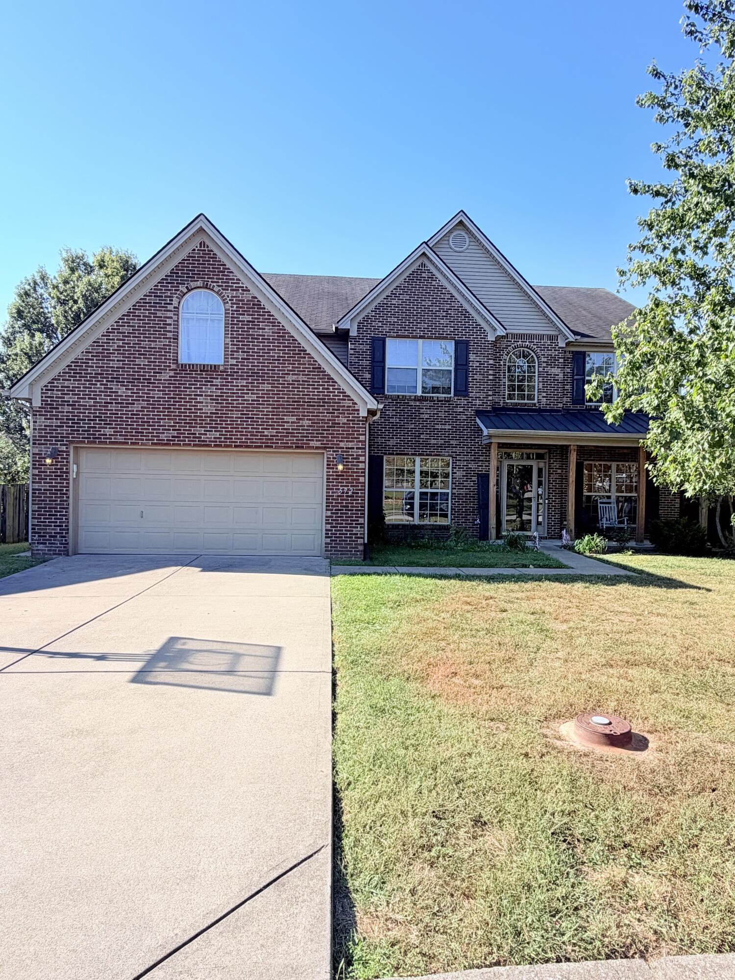 572 Thames Circle Property Photo 1