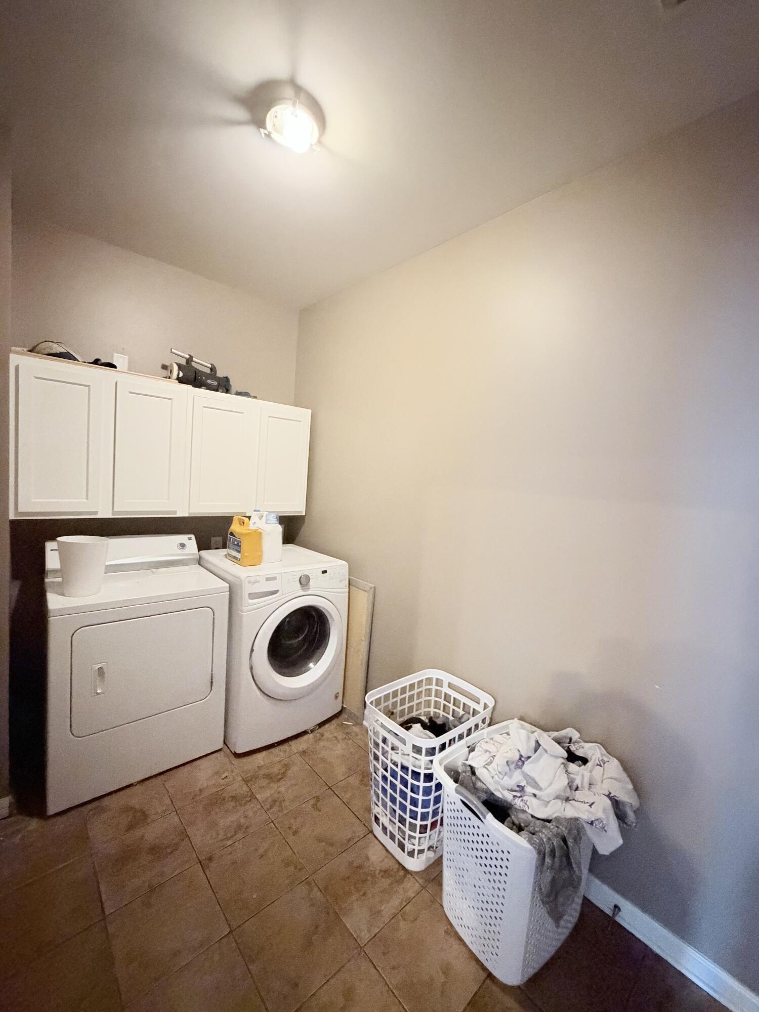 572 Thames Circle Property Photo 13