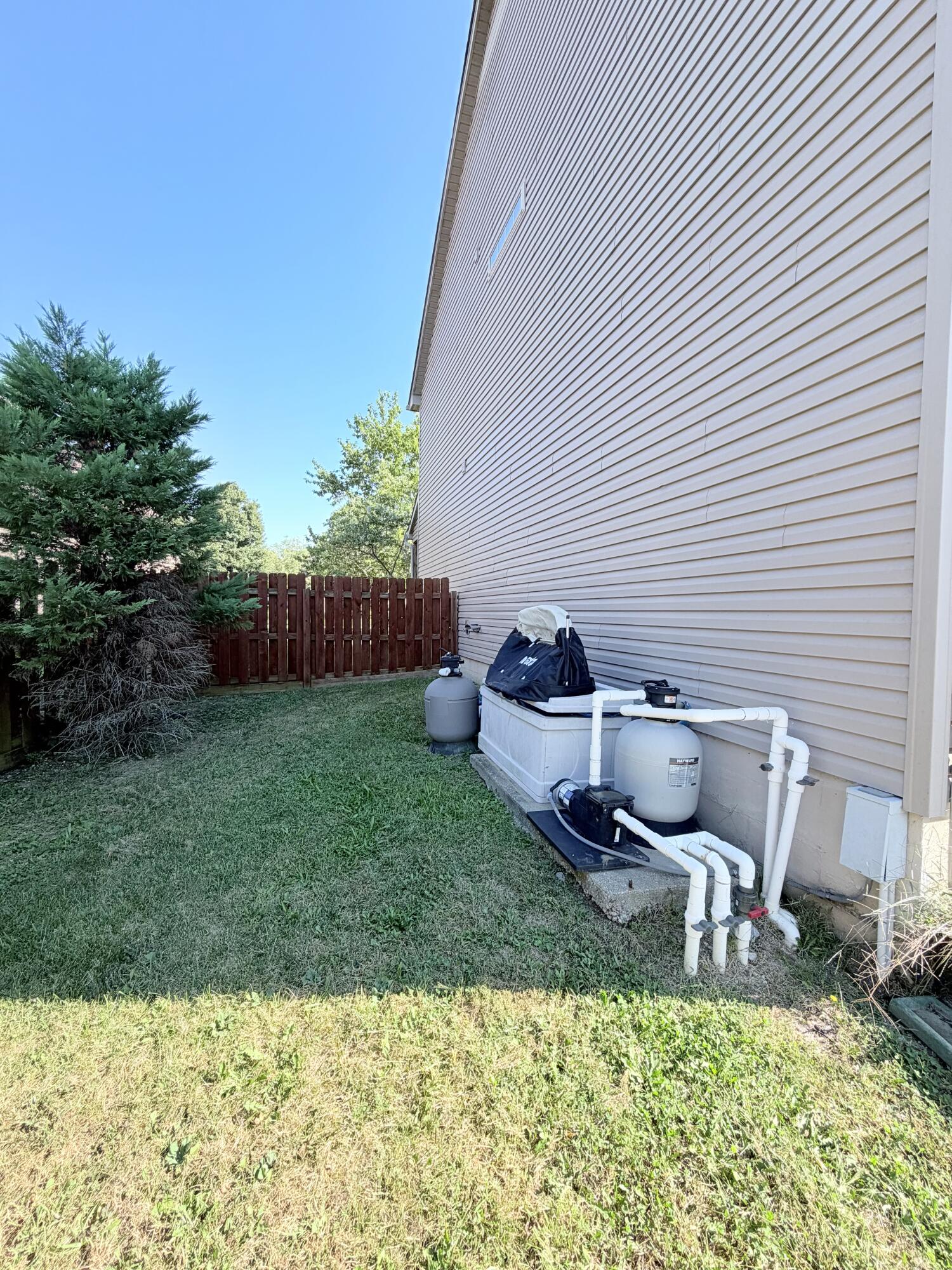 572 Thames Circle Property Photo 37