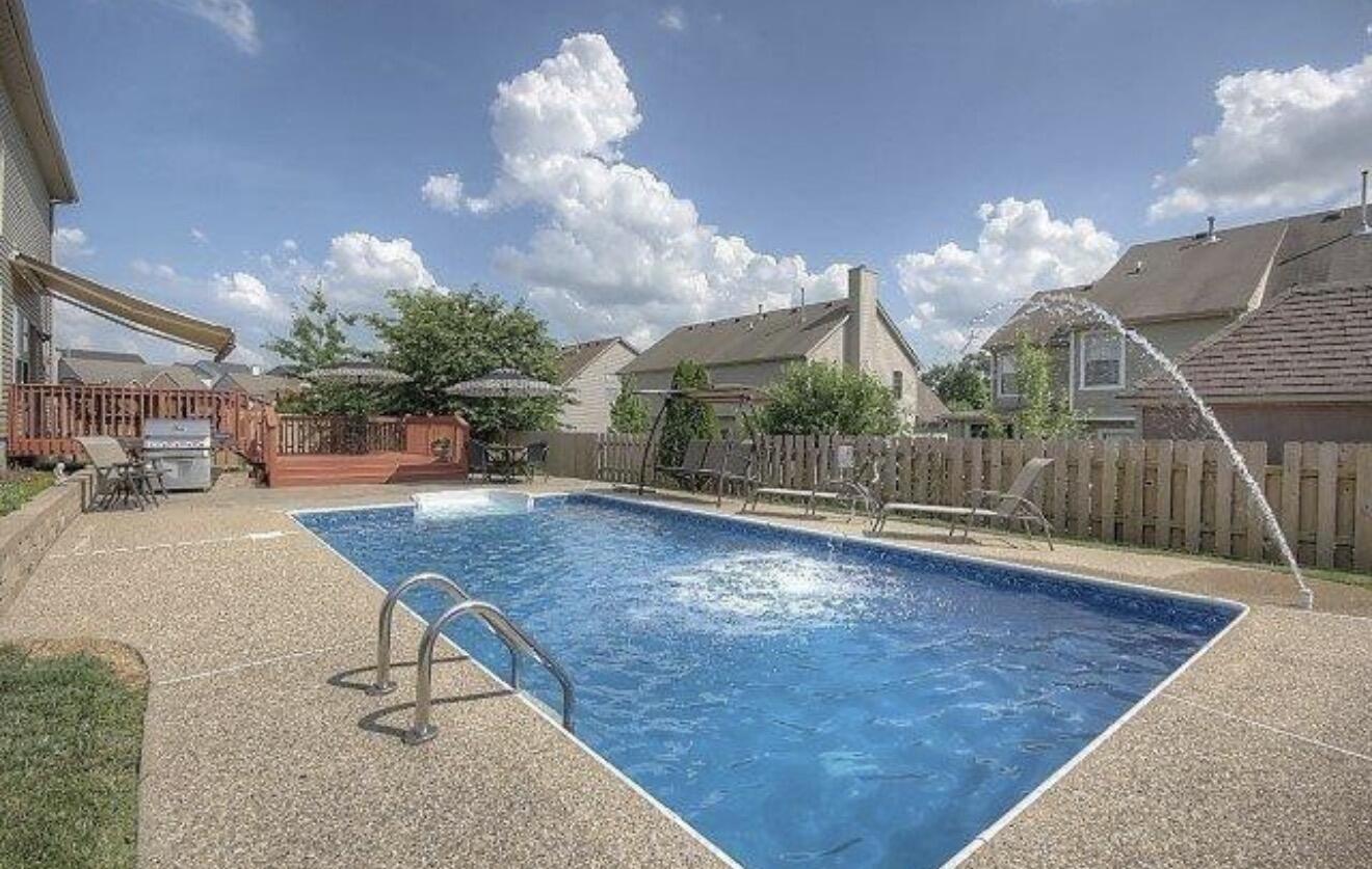 572 Thames Circle Property Photo 39