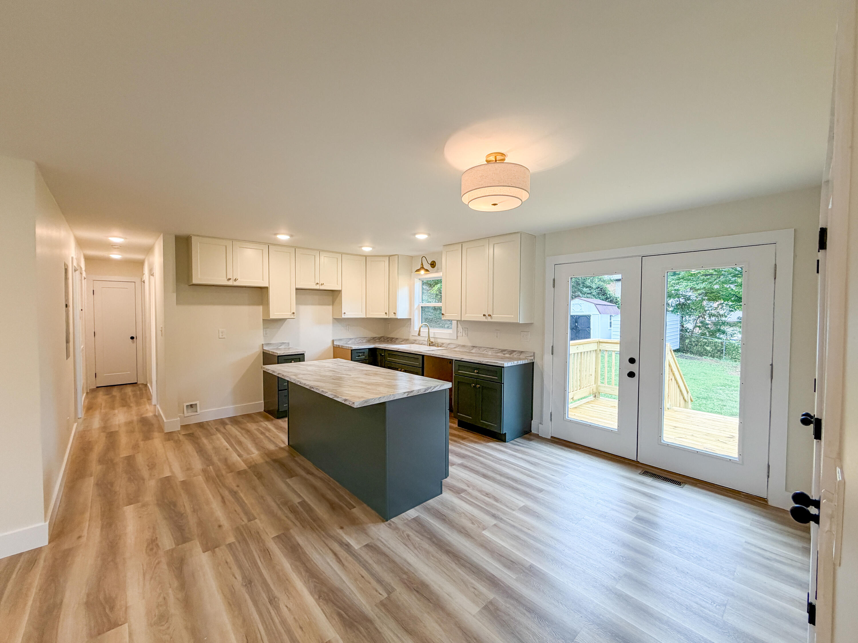 102 Chad Street Property Photo 2