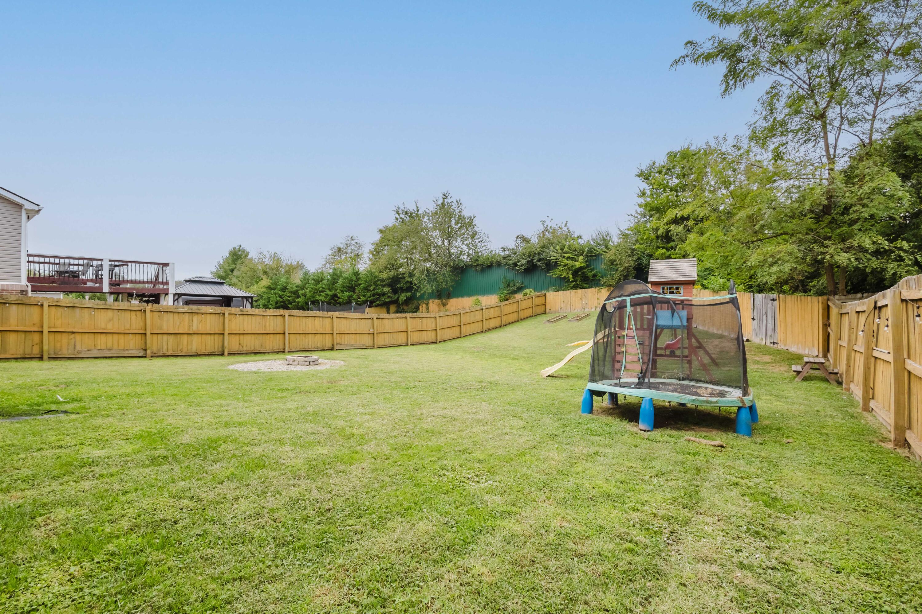 133 Bryson Way Property Photo 36