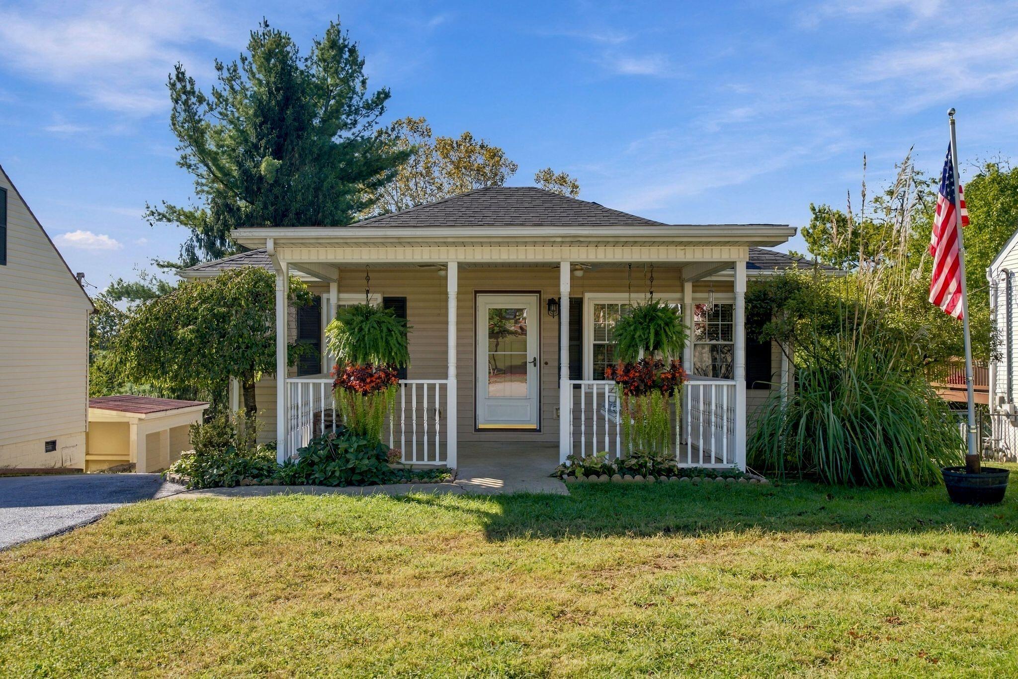21 Horseshoe Drive Property Photo 1