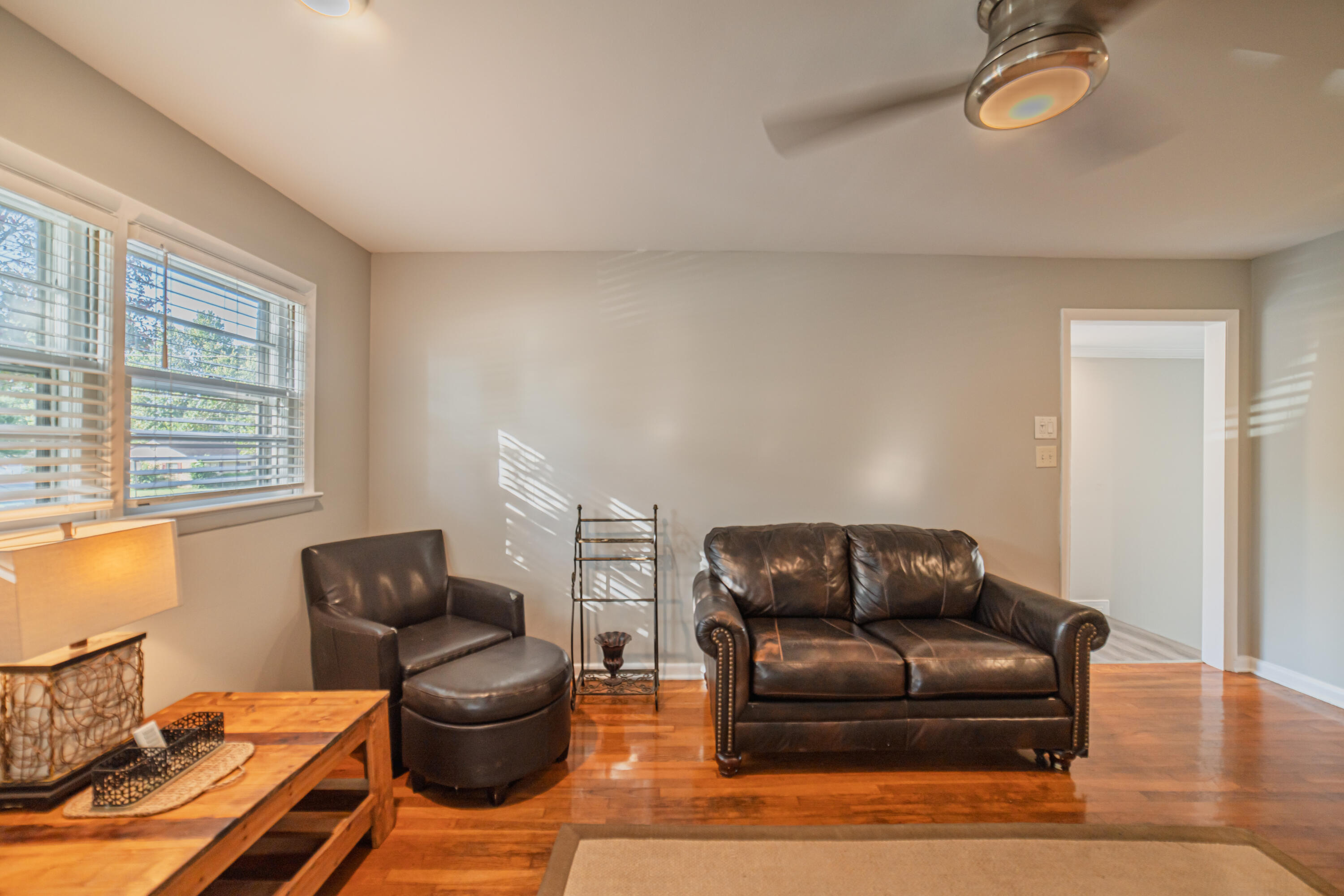 2221 Clay Street Property Photo 10