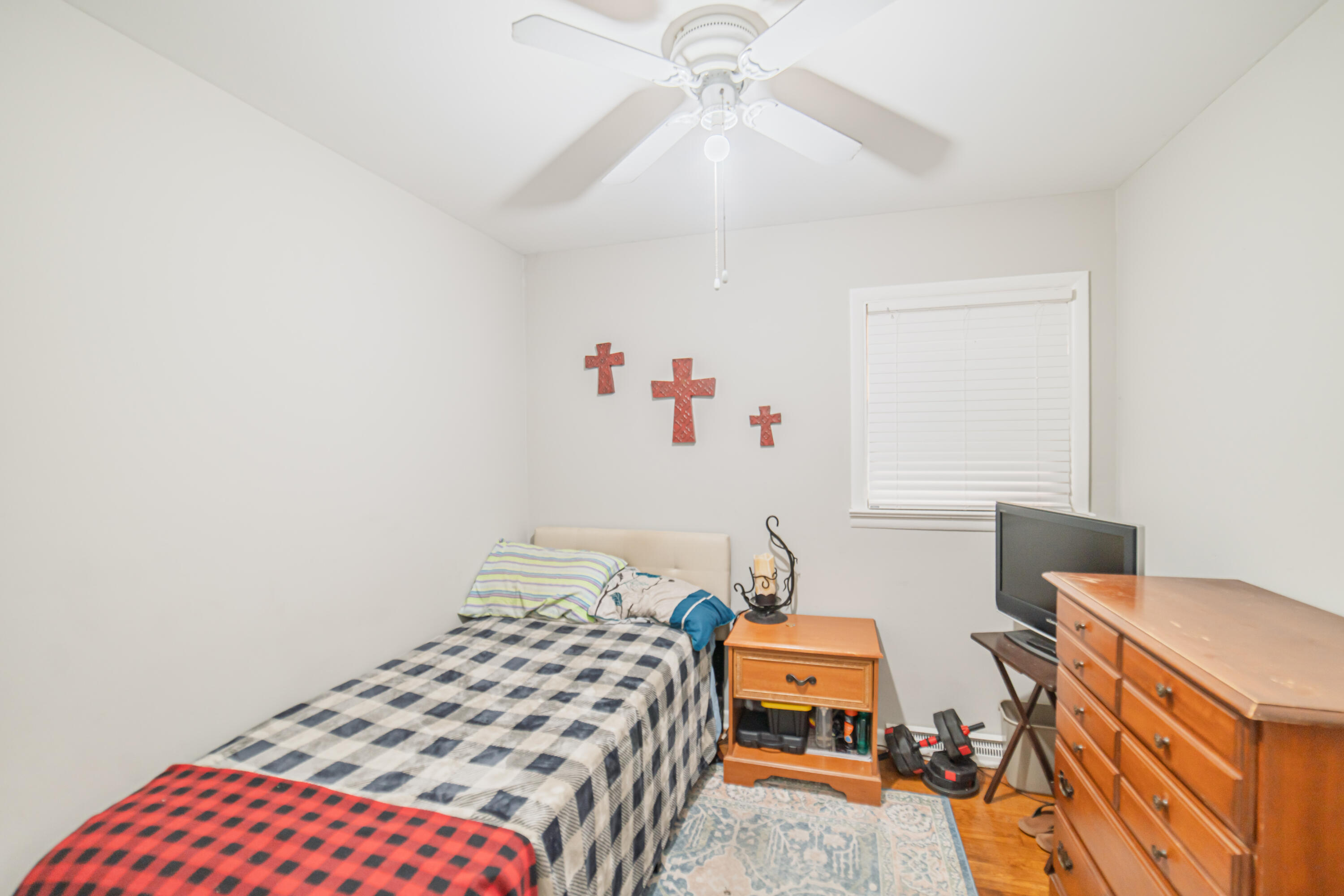 2221 Clay Street Property Photo 24