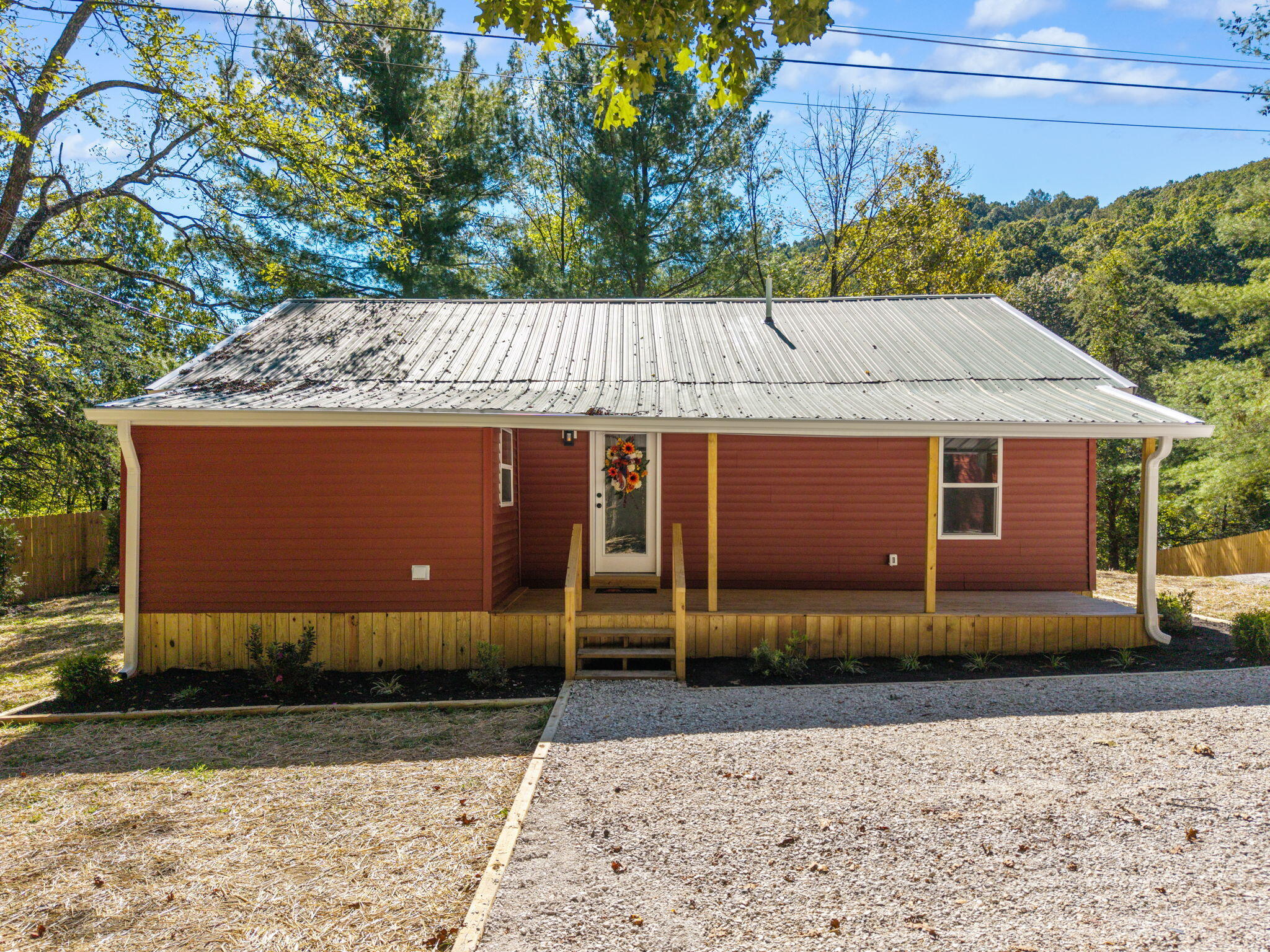 283 James Crowe Hollow Road Property Photo 8