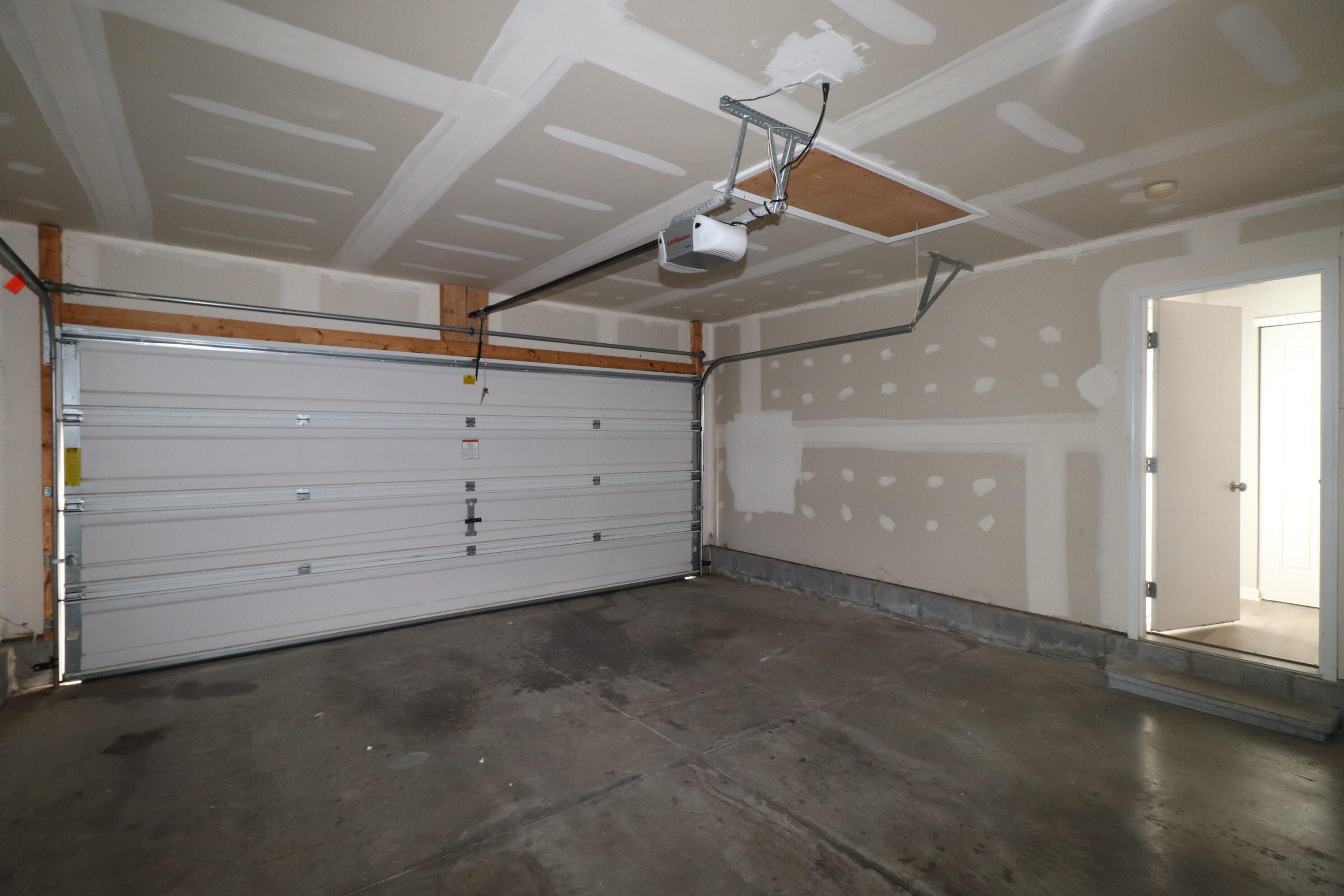 1032 Lemon Rue Way Property Photo 19