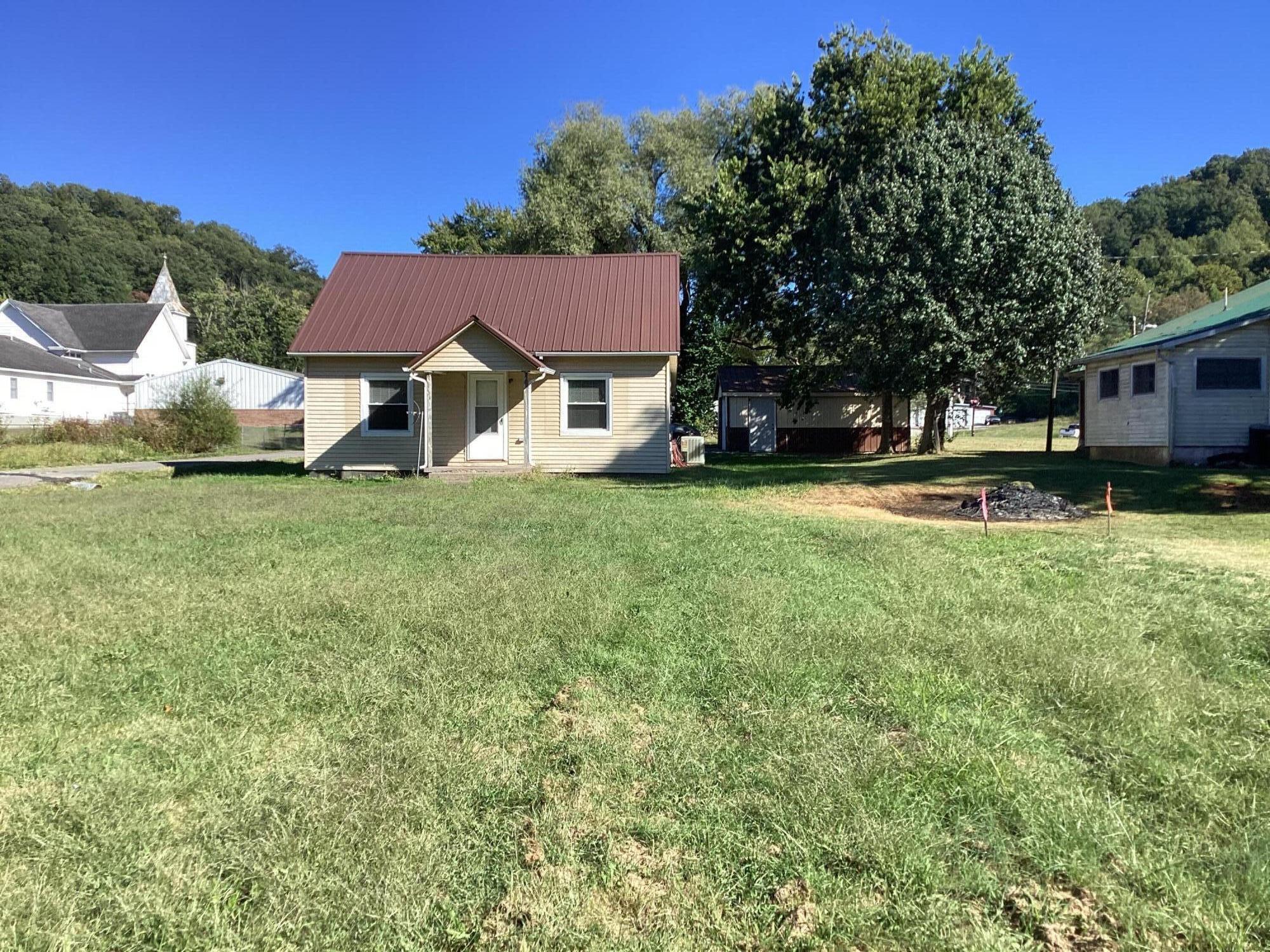 55 W Boneyard Hollow Road Property Photo 2