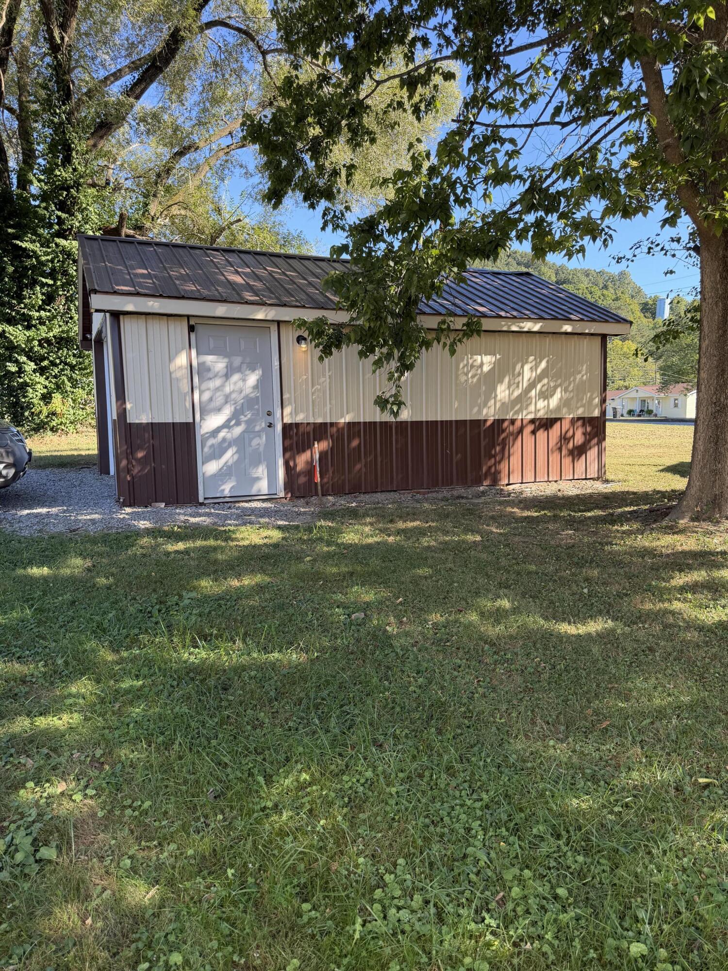 55 W Boneyard Hollow Road Property Photo 6