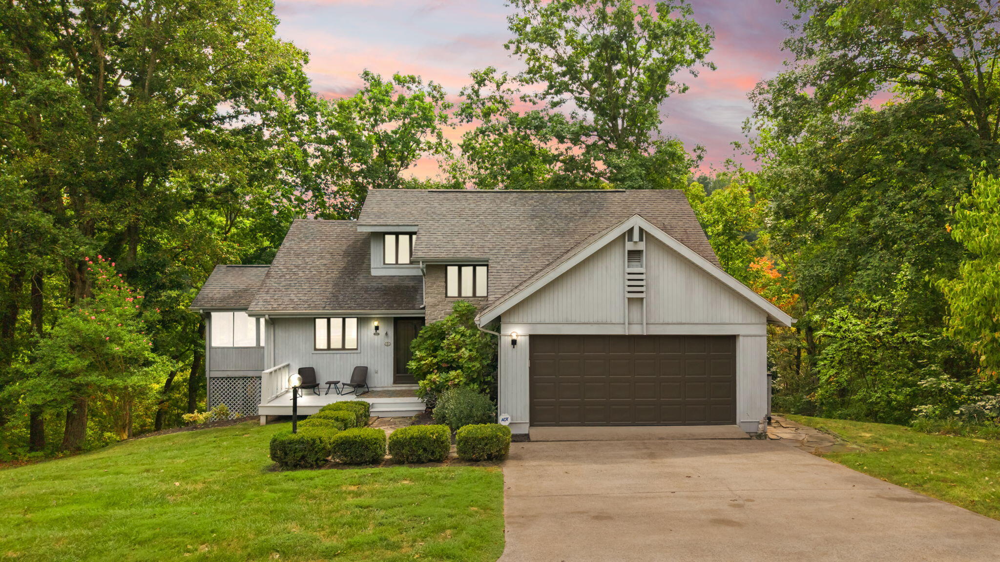 293 Laurel Road