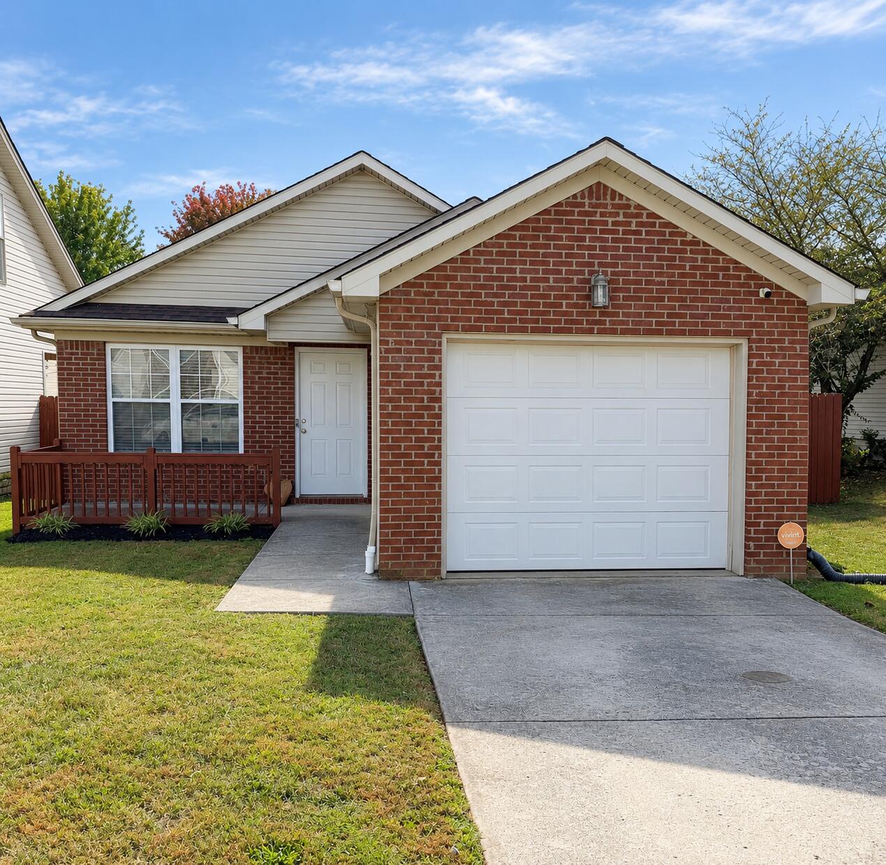 105 Clover Valley Drive Property Photo 2