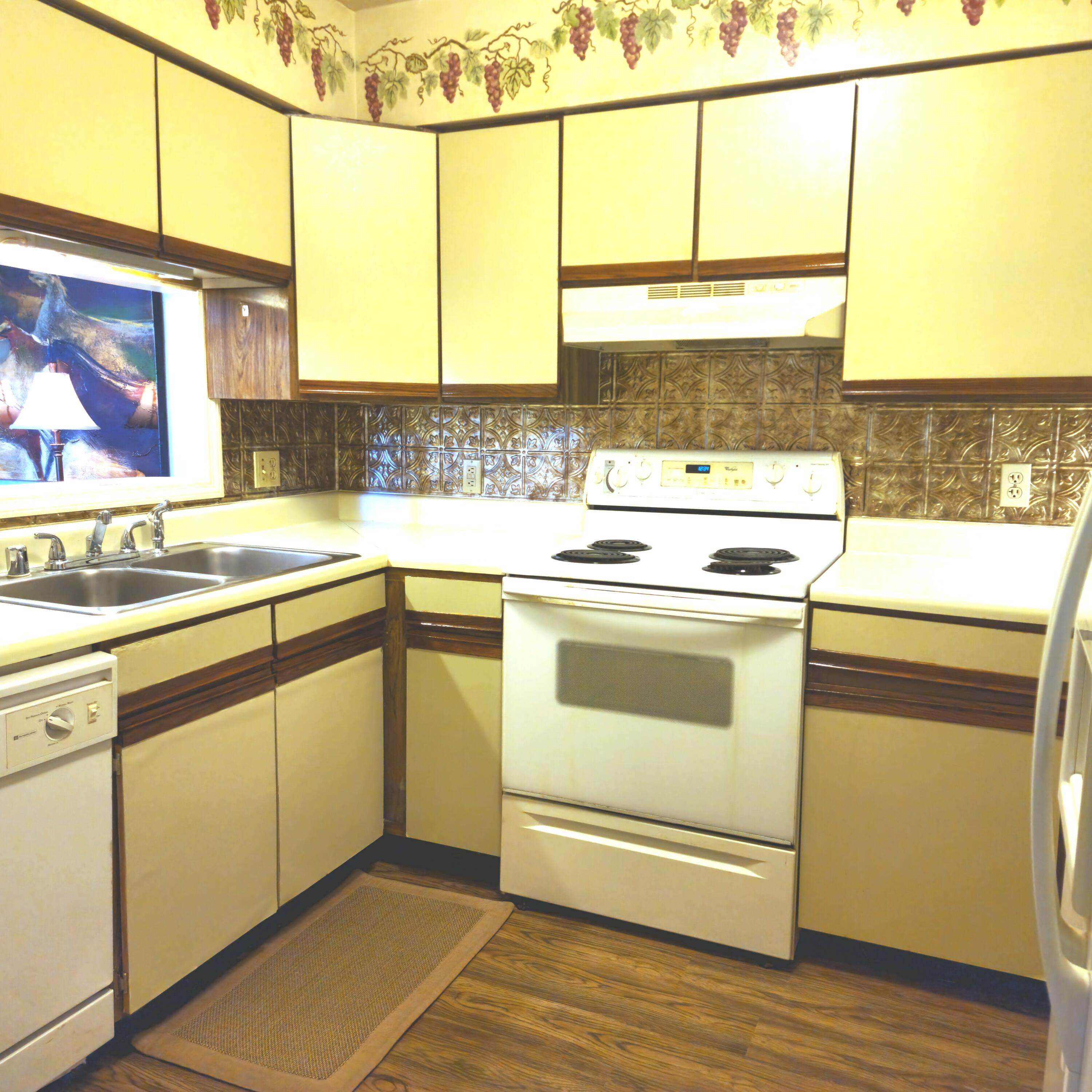 404 Bainbridge Court D4 Property Photo 10
