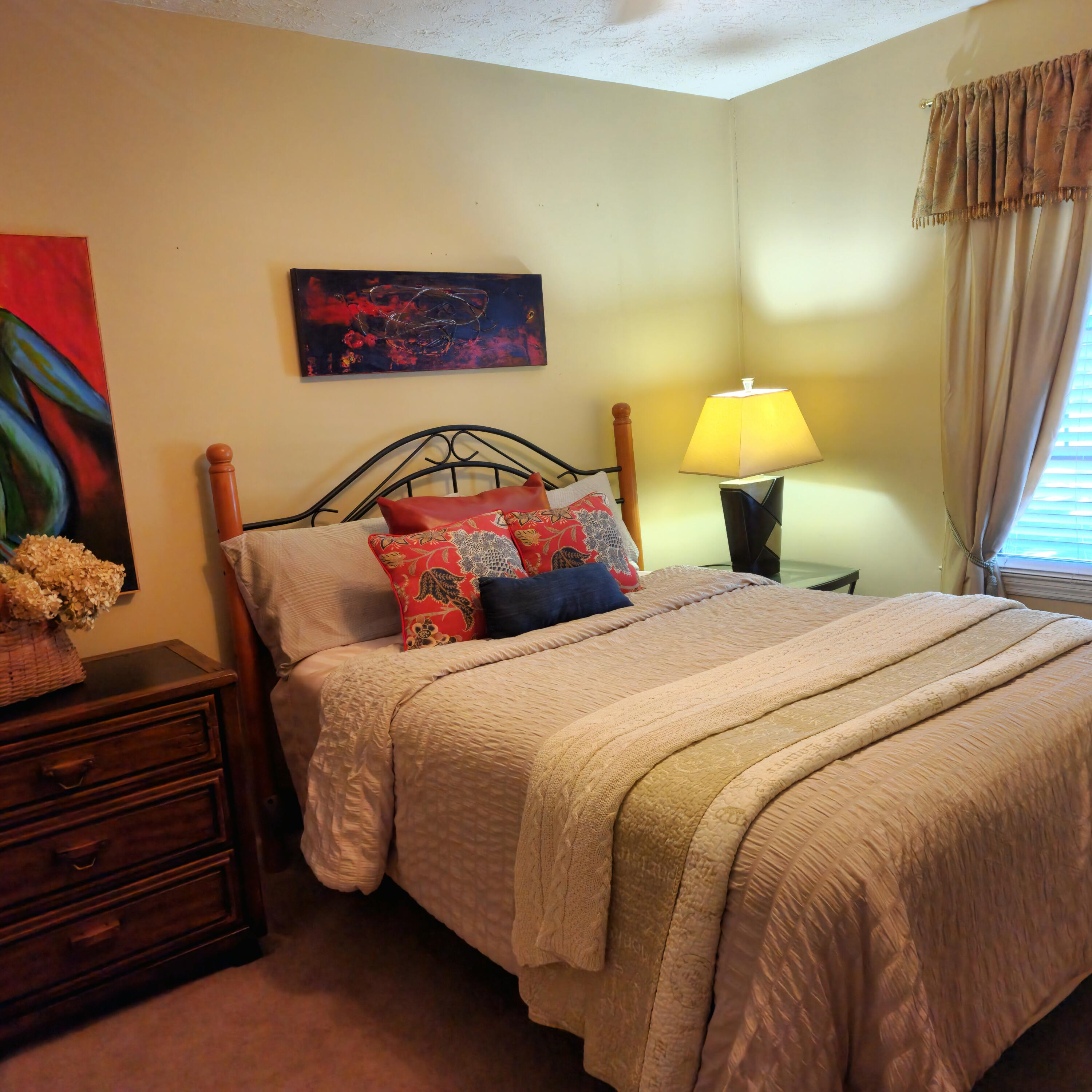 404 Bainbridge Court D4 Property Photo 12