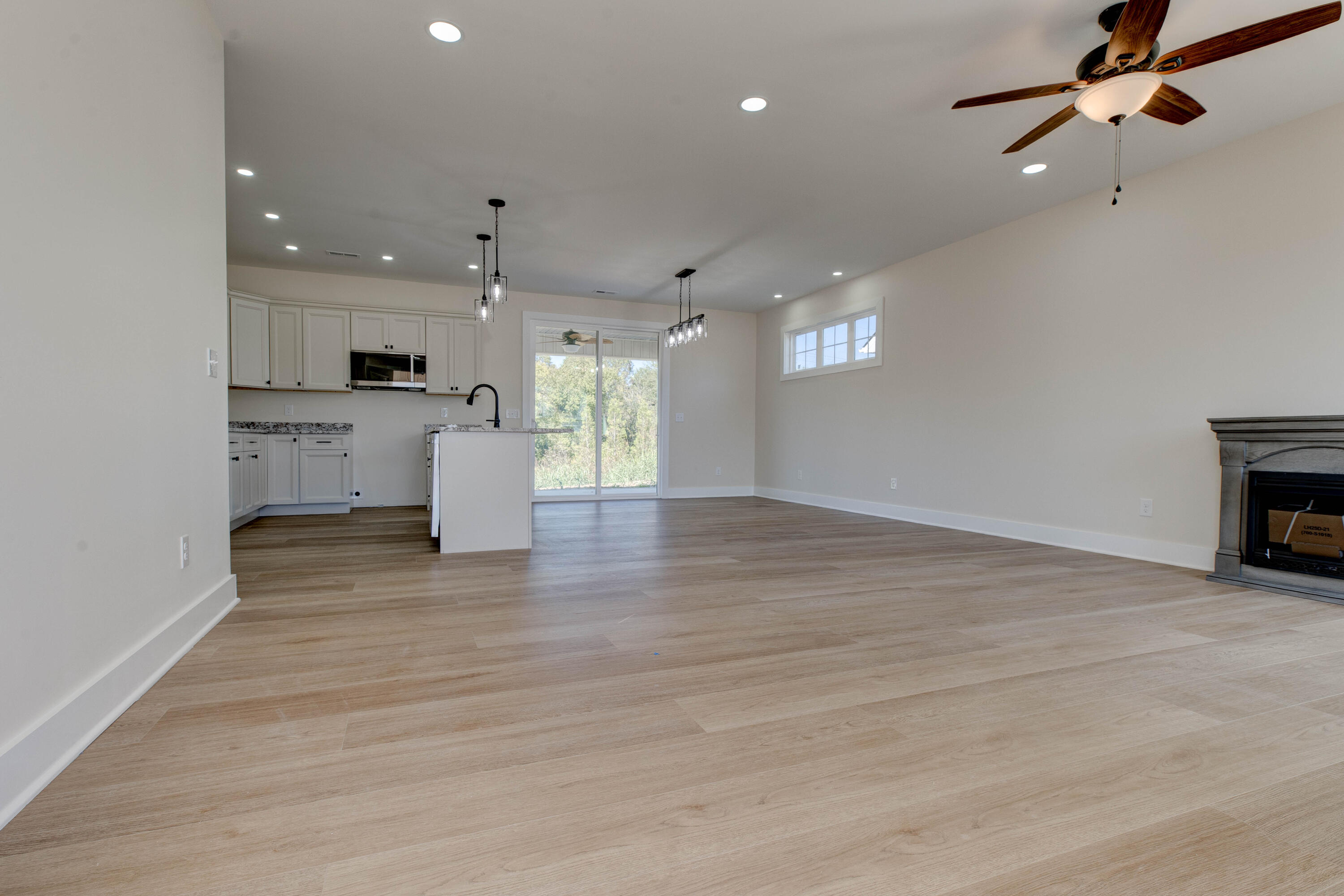 128 Hawk Lane Property Photo 6