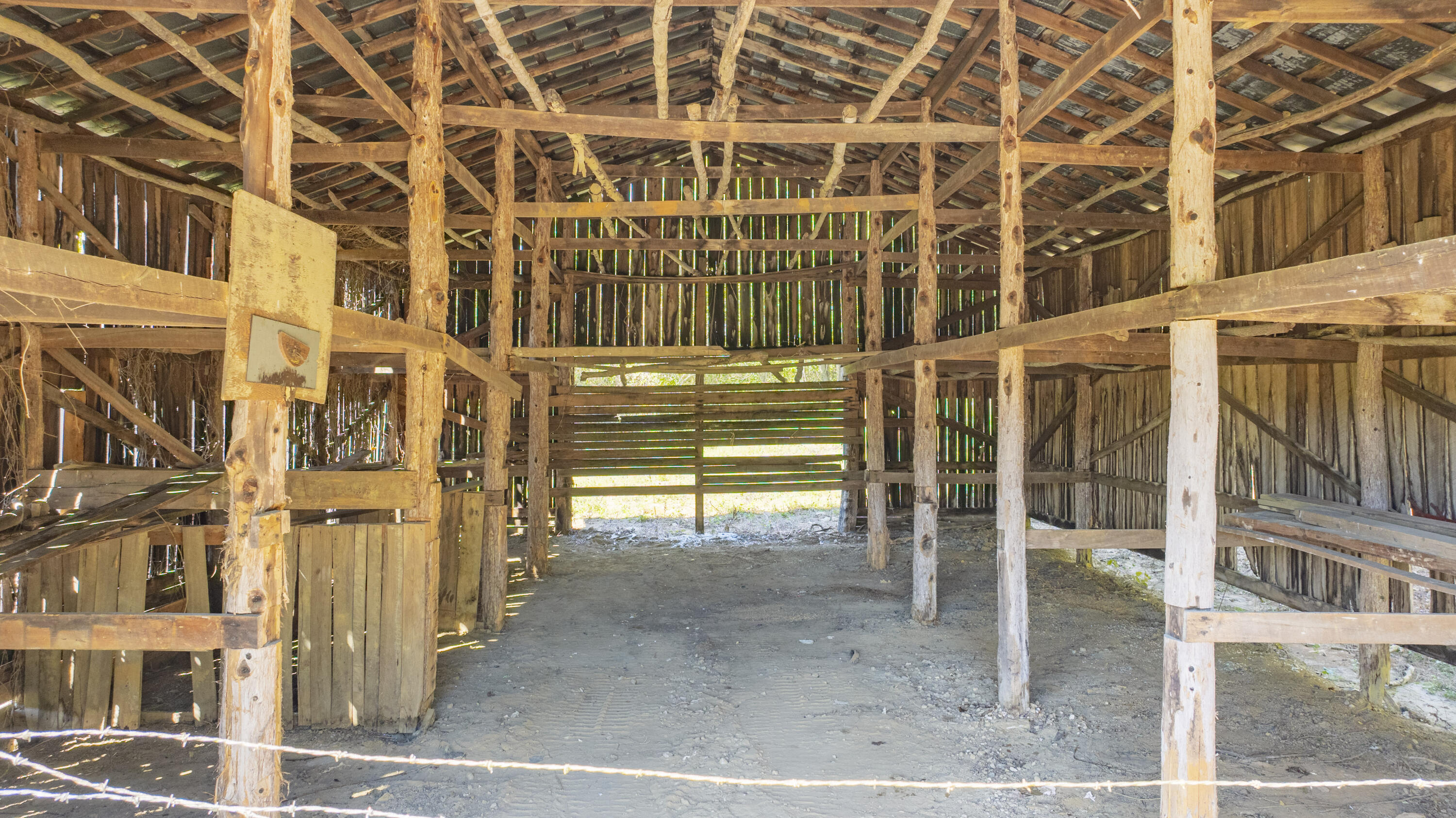 6777 E Highway 92 Property Photo 14