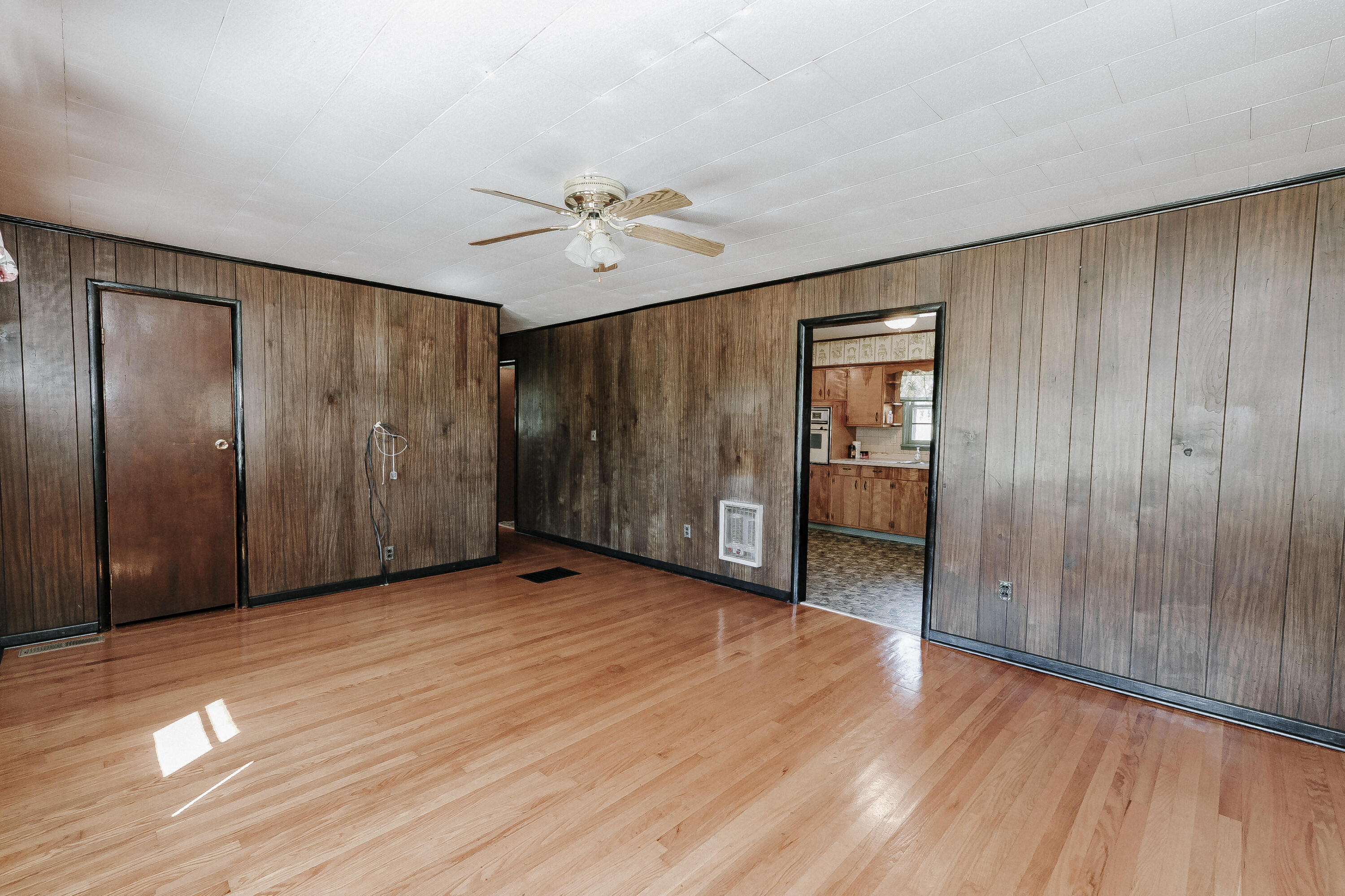 6777 E Highway 92 Property Photo 31