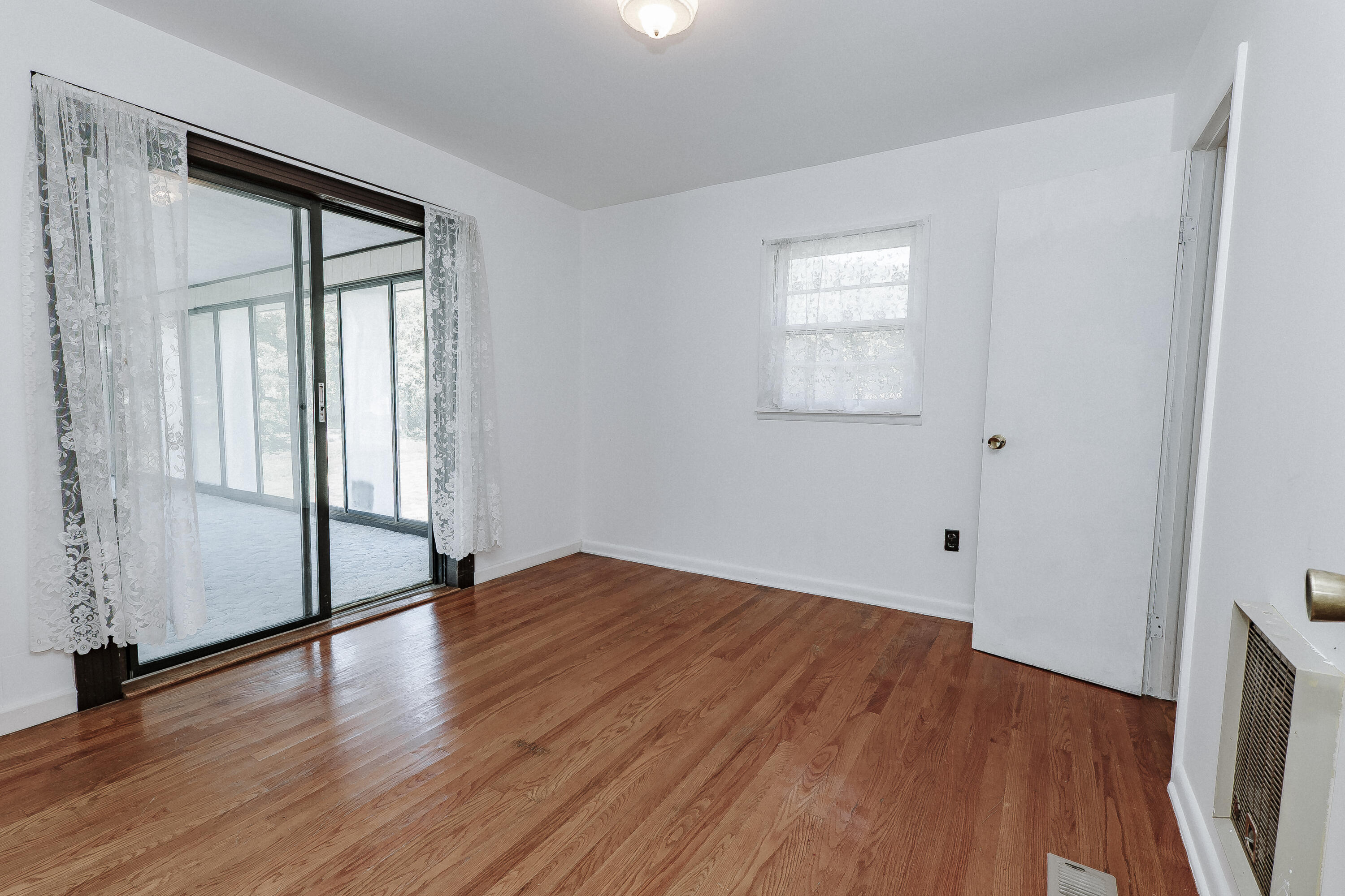 6777 E Highway 92 Property Photo 40