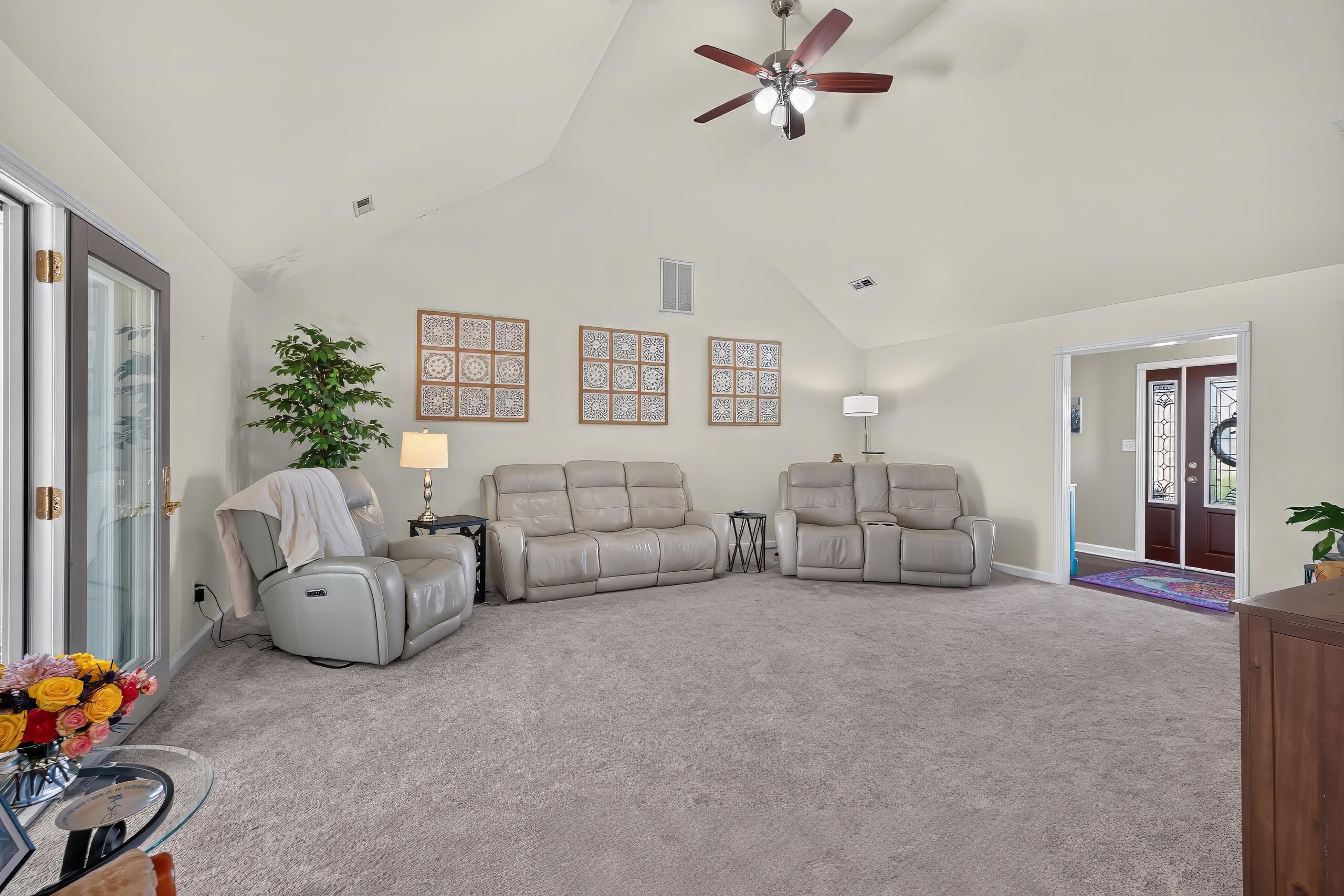 1601 Bethel Road Property Photo 6
